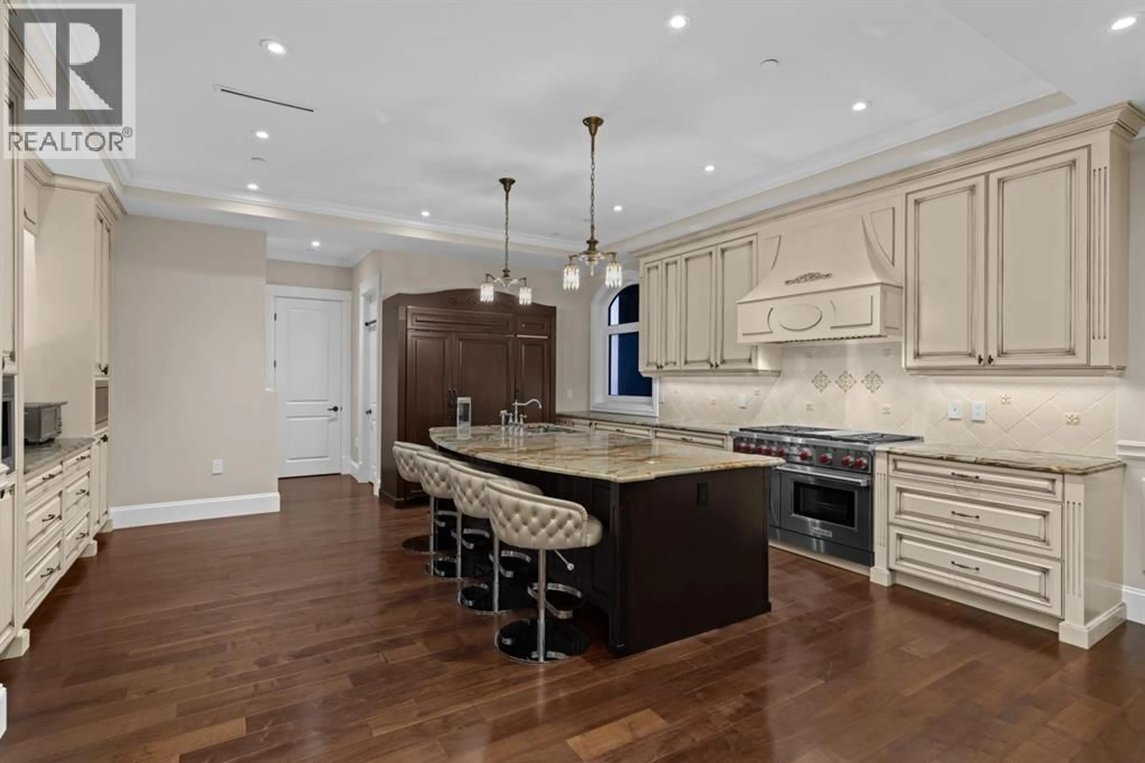 Open concept kitchen, unknown for 1367 CHARTWELL DRIVE, West Vancouver British Columbia V7S2R4