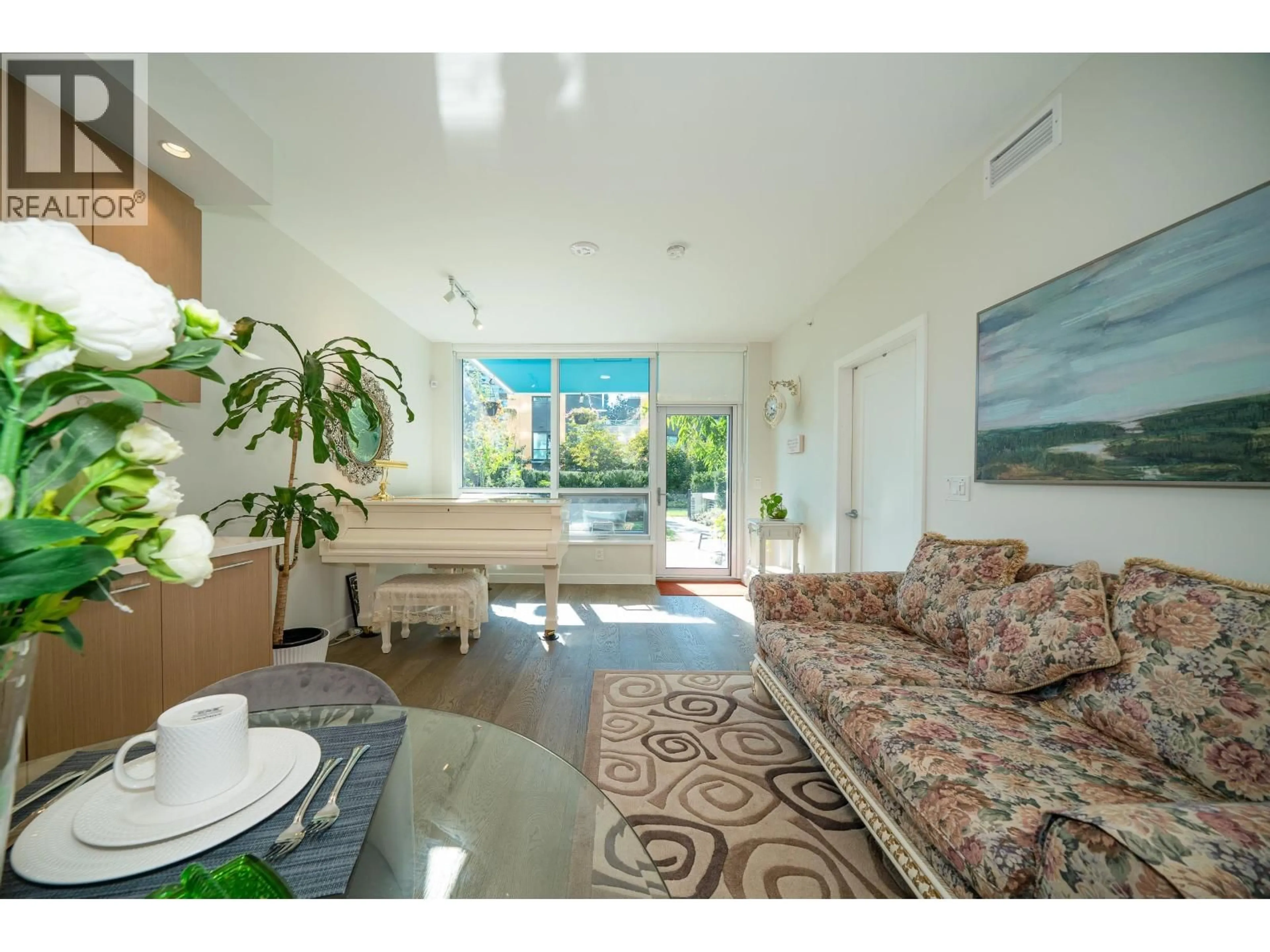 Living room with furniture, unknown for 101 - 5608 BERTON AVENUE, Vancouver British Columbia V6S0M6