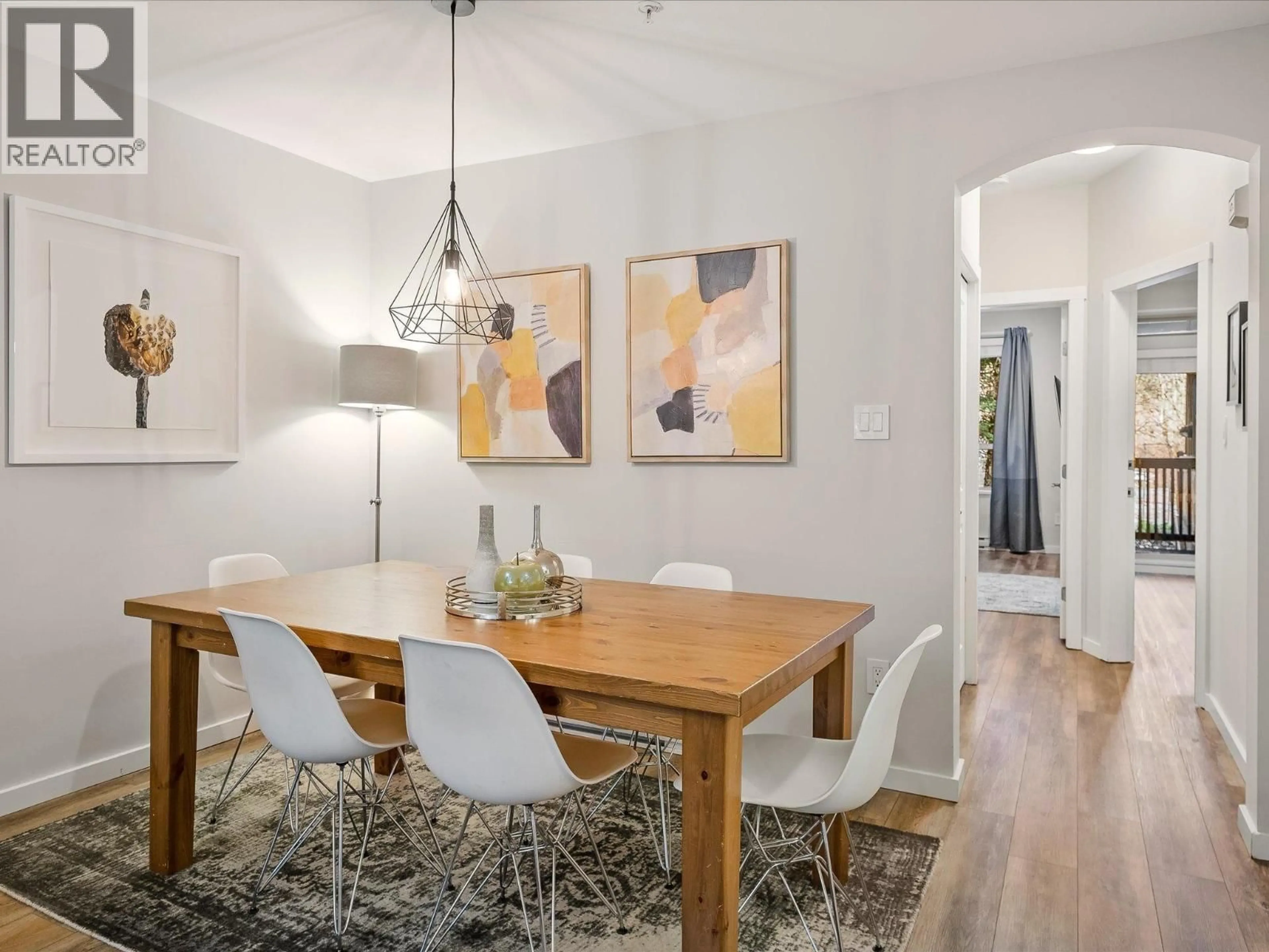 Dining room, wood/laminate floor for 7 - 4385 NORTHLANDS BOULEVARD, Whistler British Columbia V8E1C5