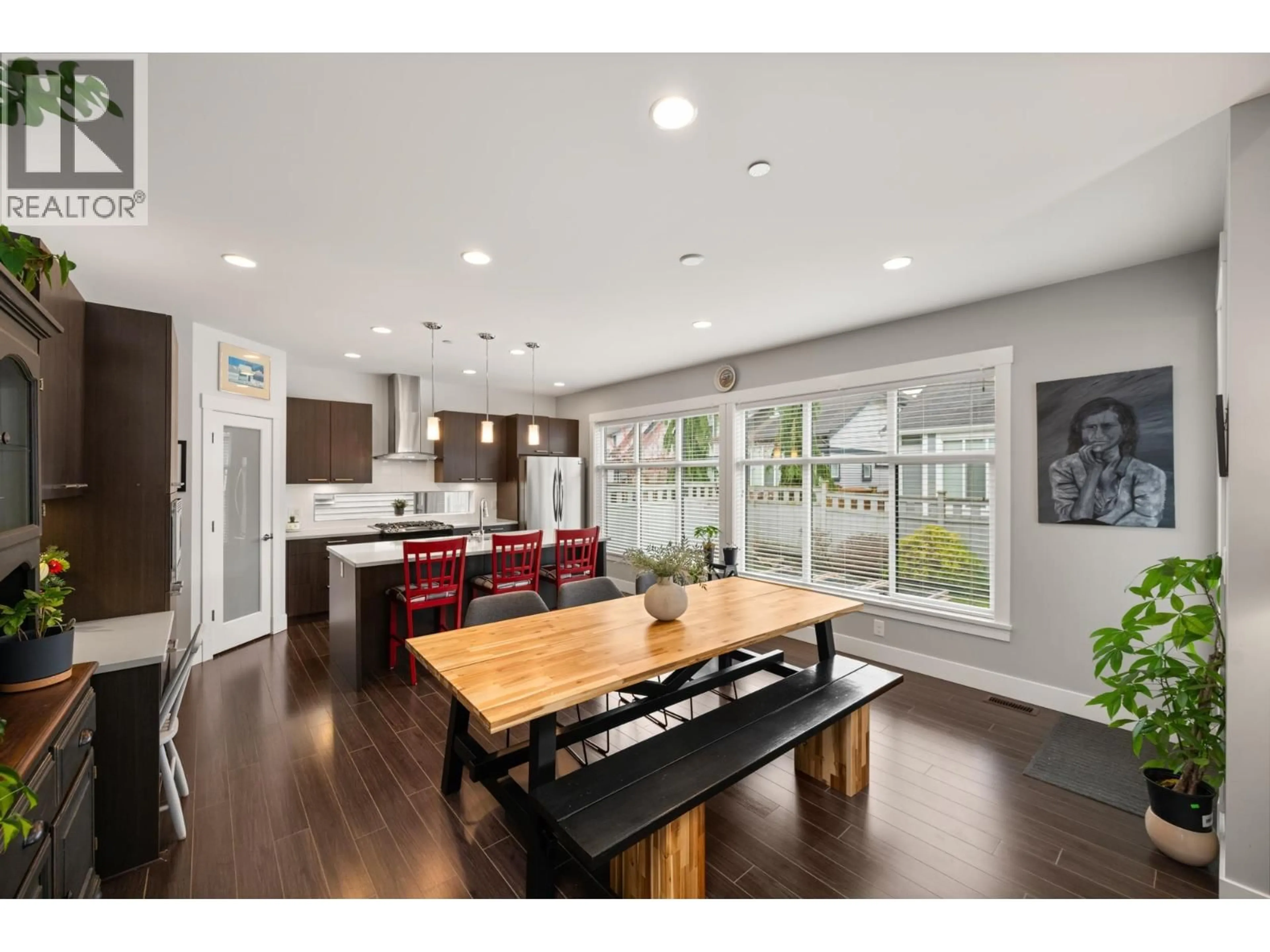 Open concept kitchen, wood/laminate floor for 4676 BLUE HERON WAY, Tsawwassen British Columbia V4M0A8