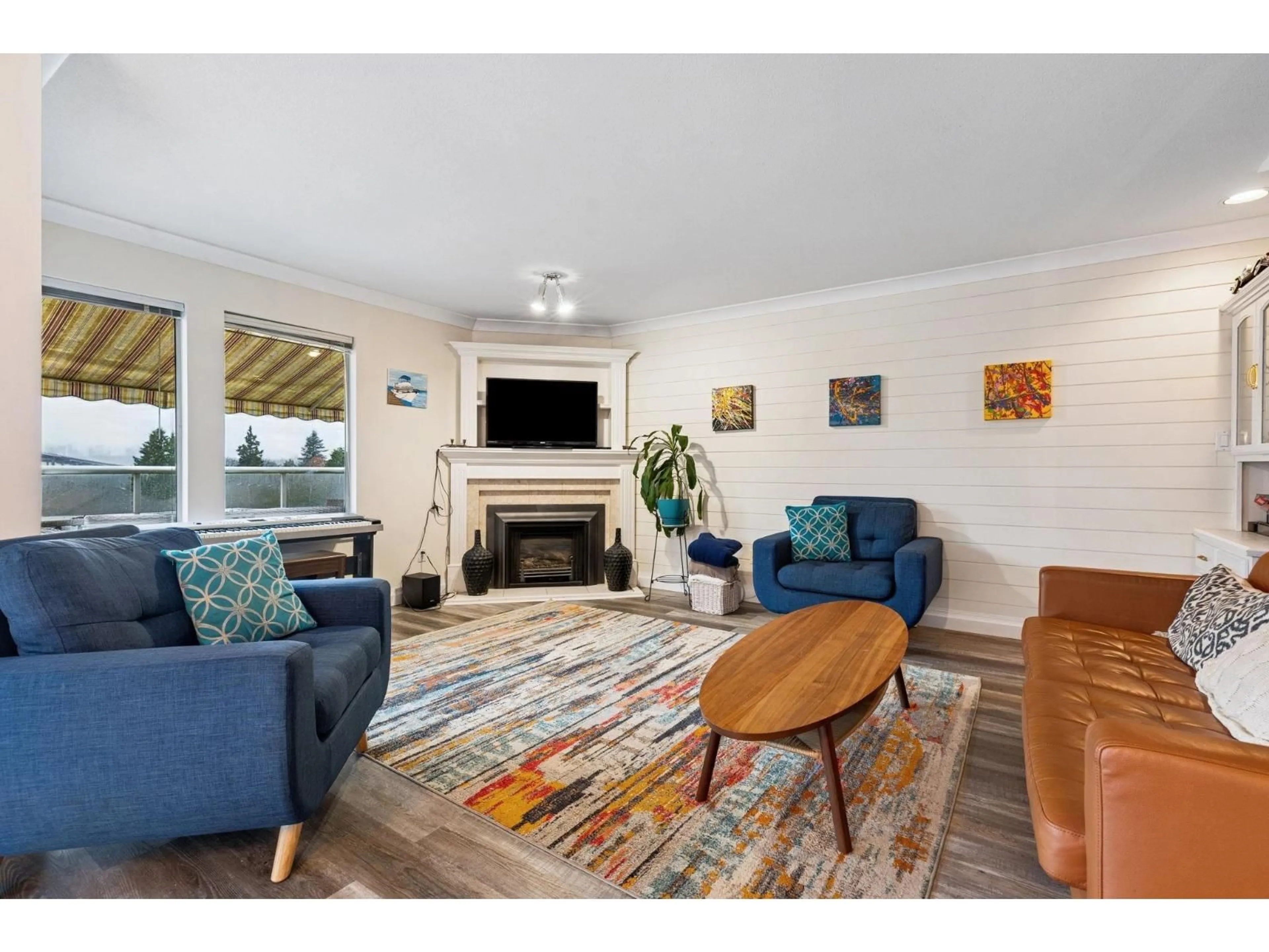 Living room with furniture, unknown for 8376 CENTRE STREET, Delta British Columbia V4C3X4