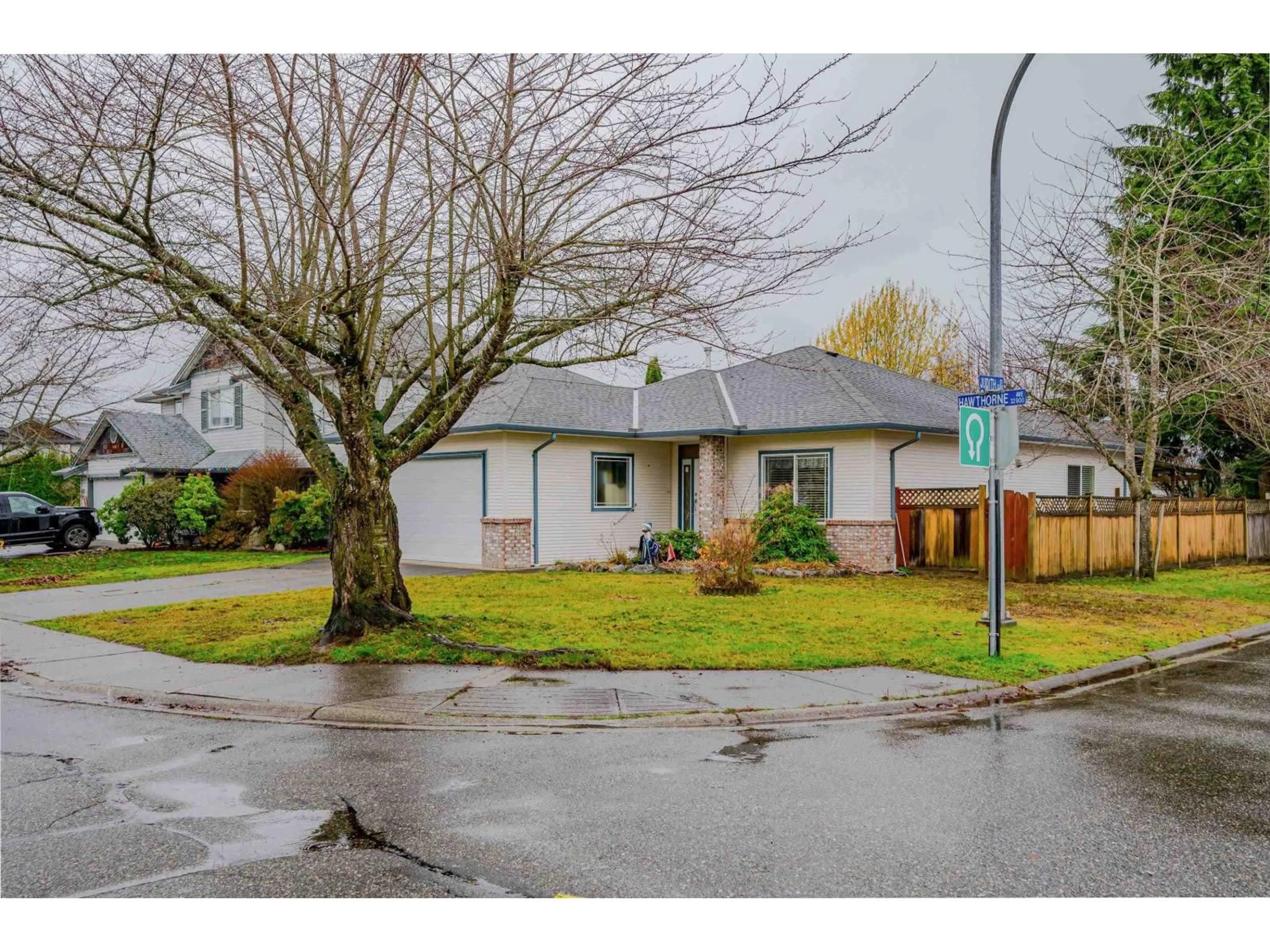 Unknown for 32993 HAWTHORNE AVENUE, Mission British Columbia V2V7C3