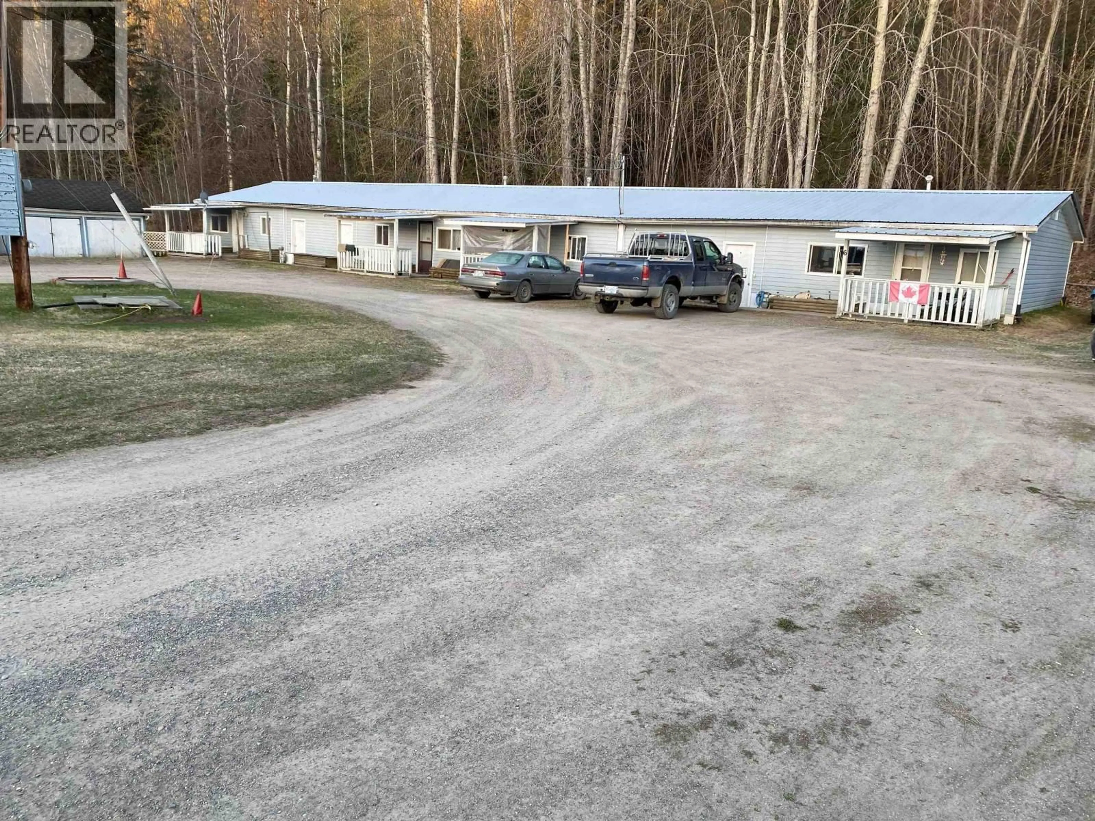 A pic from outside/outdoor area/front of a property/back of a property/a pic from drone, building for 1172 WEST FRASER ROAD, Quesnel British Columbia V2J6H8