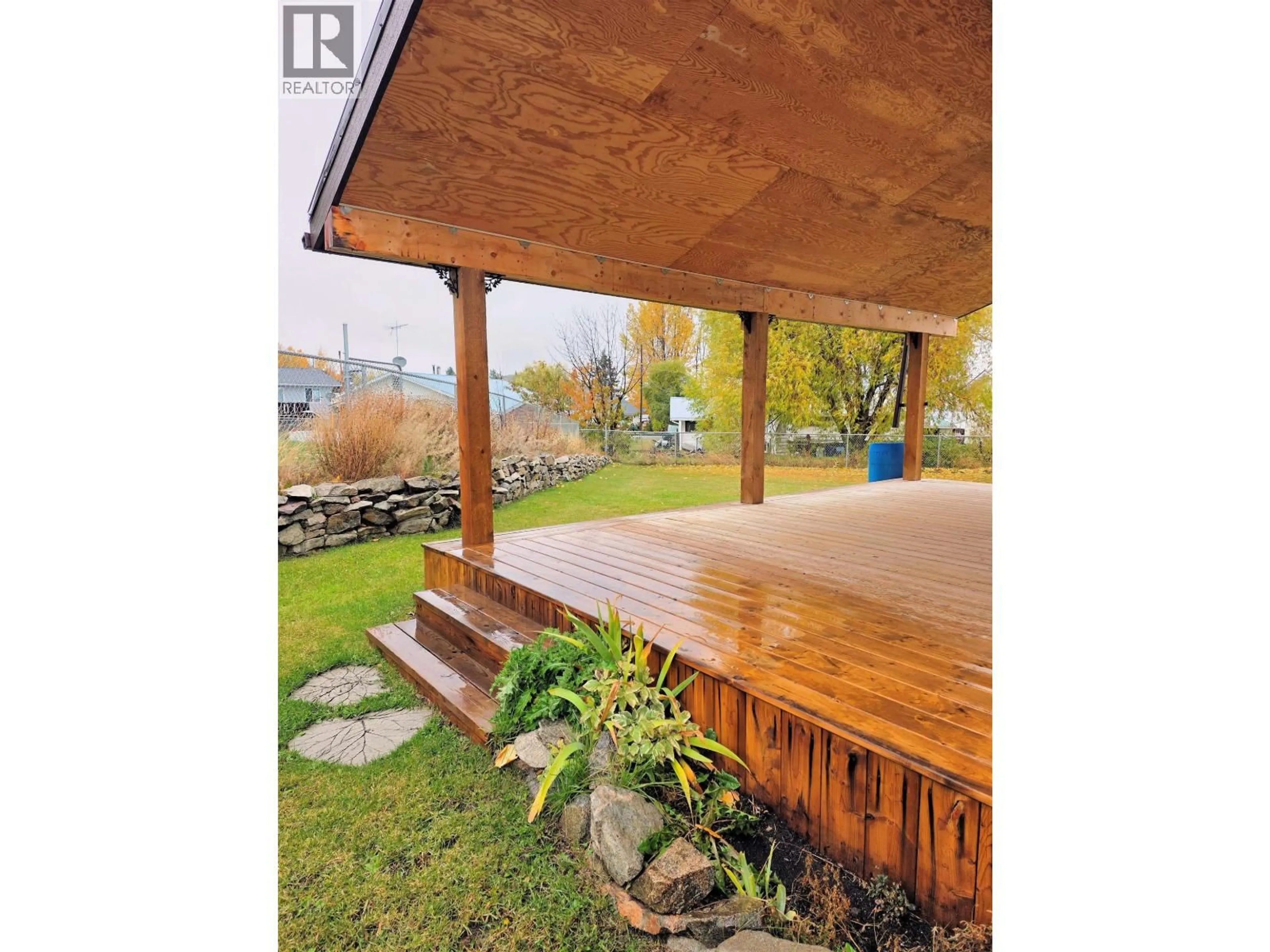 Patio, water/lake/river/ocean view for 10 MCDONALD AVENUE, Granisle British Columbia V0J1W0