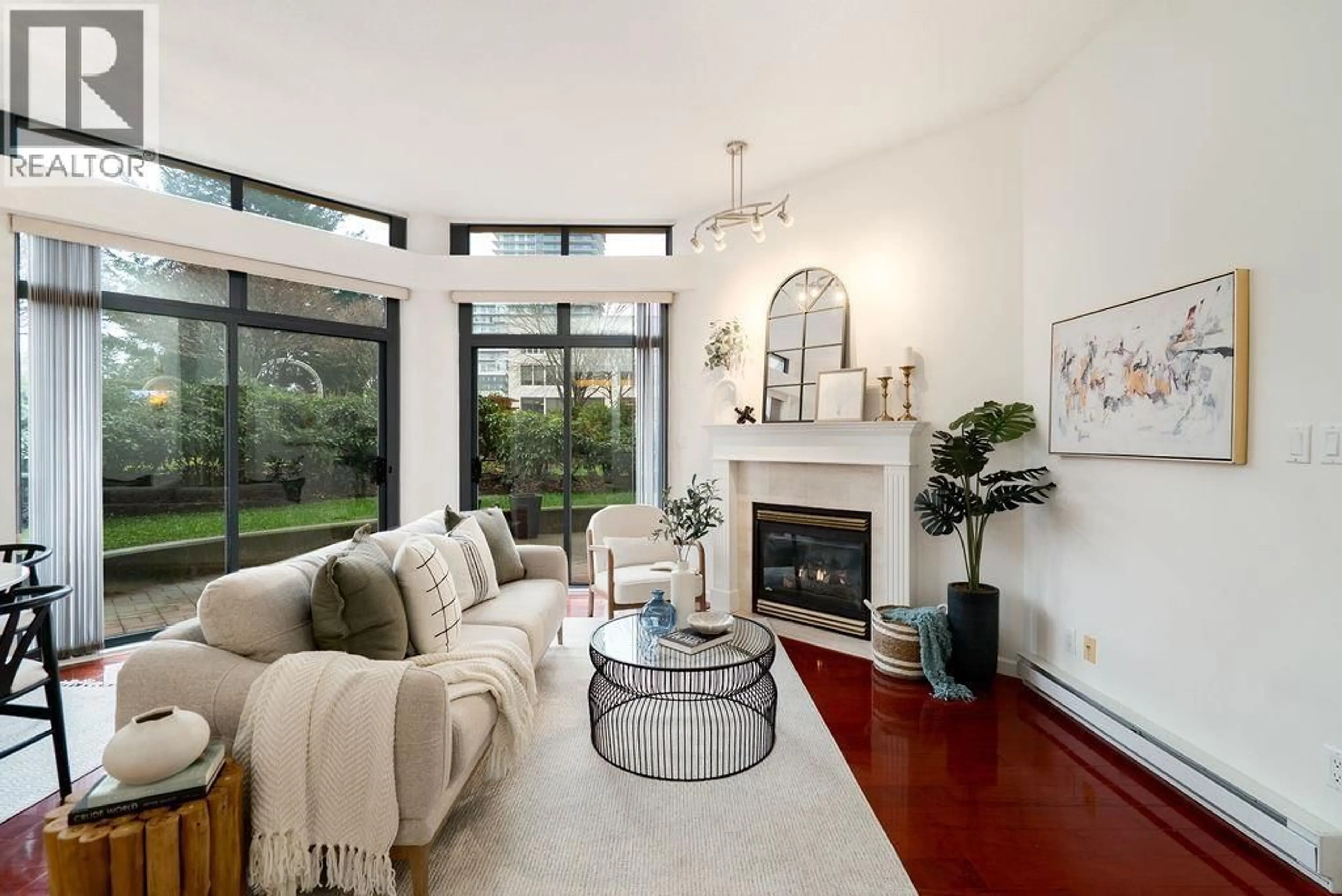 Living room with furniture, unknown for 101 - 4425 HALIFAX STREET, Burnaby British Columbia V5C6P2