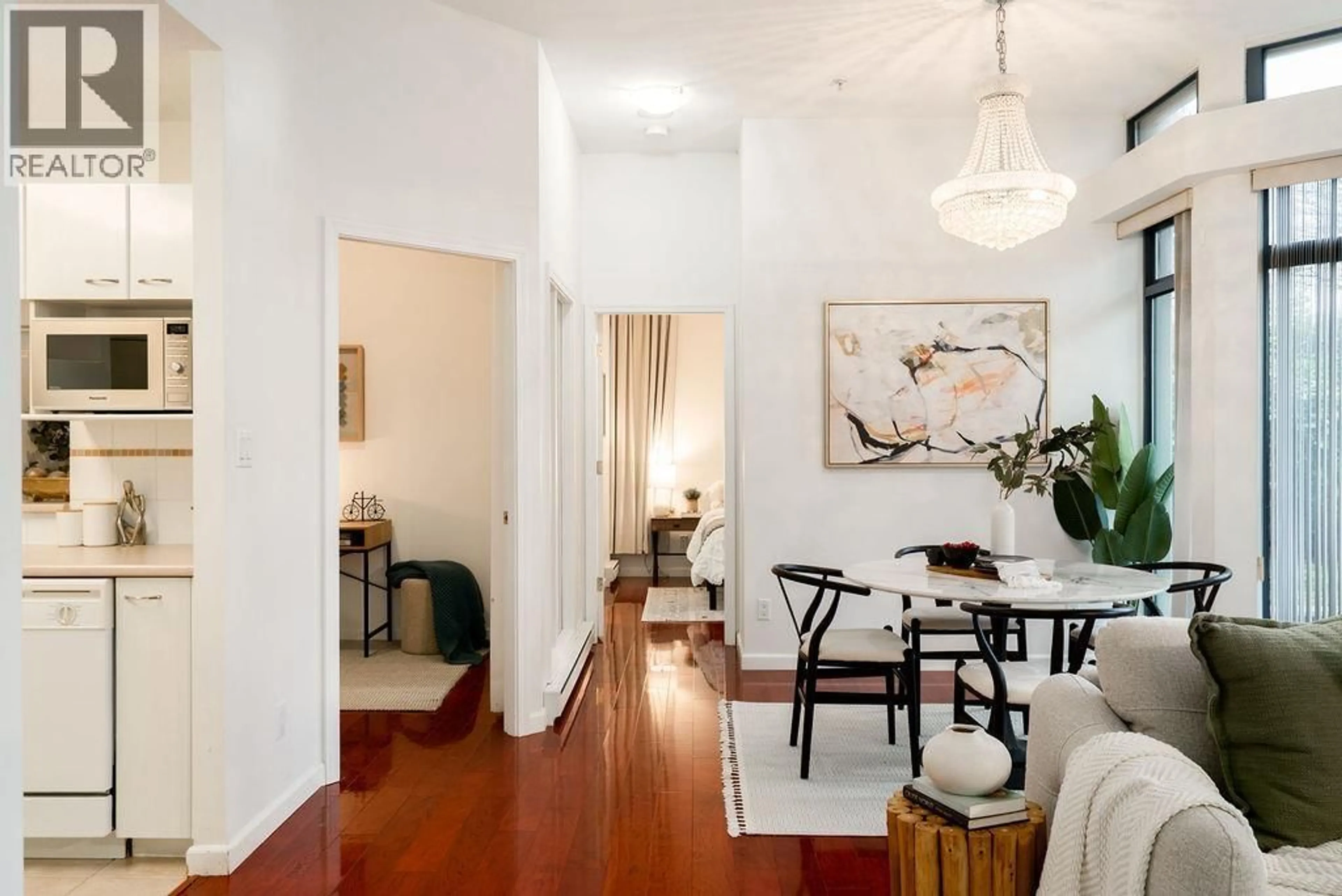 Dining room, unknown for 101 - 4425 HALIFAX STREET, Burnaby British Columbia V5C6P2