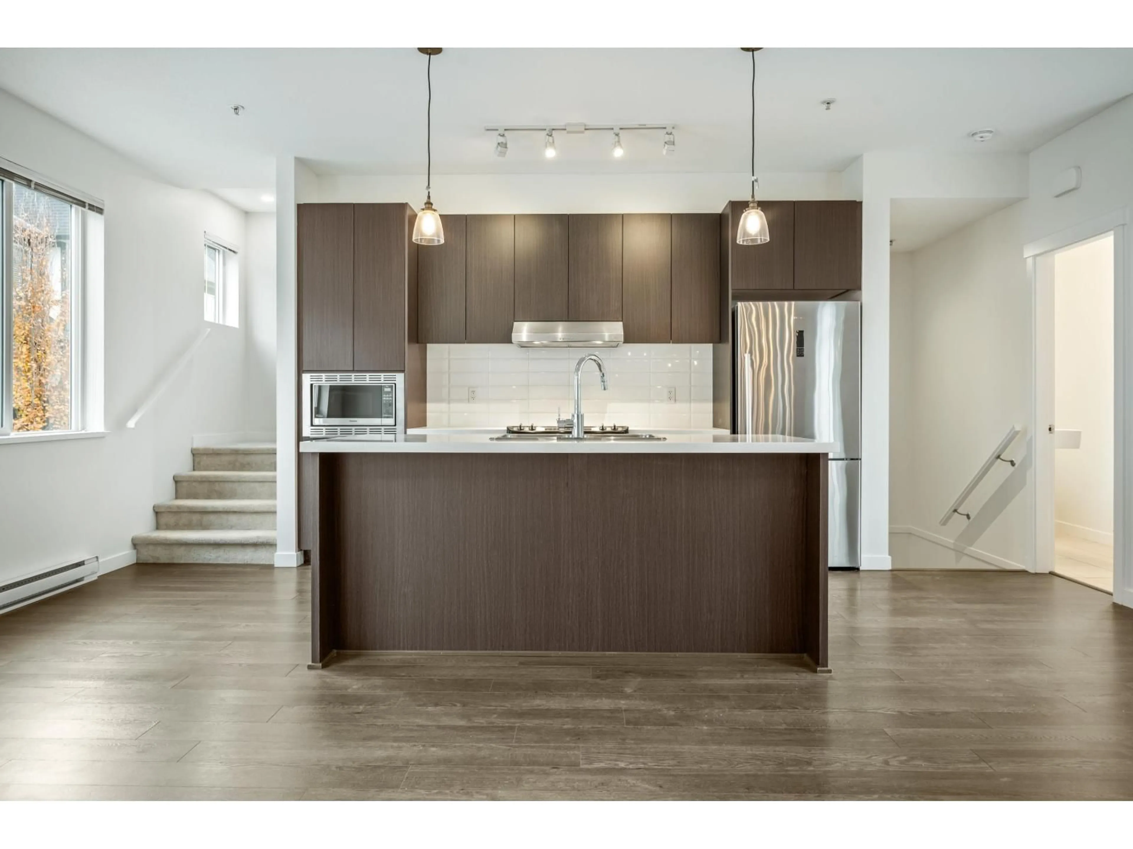 Open concept kitchen, unknown for 135 - 8138 204 STREET, Langley British Columbia V2Y0T4
