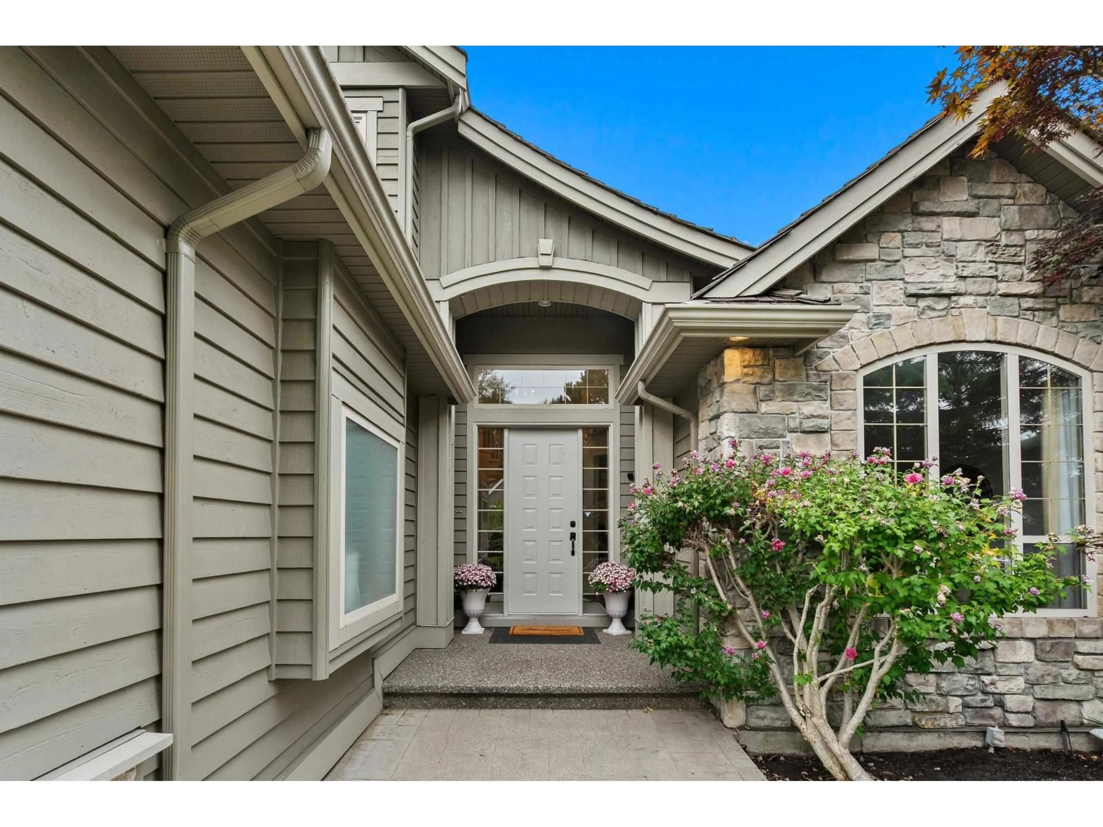 Unknown for 15639 37A AVENUE, Surrey British Columbia V3S0H7