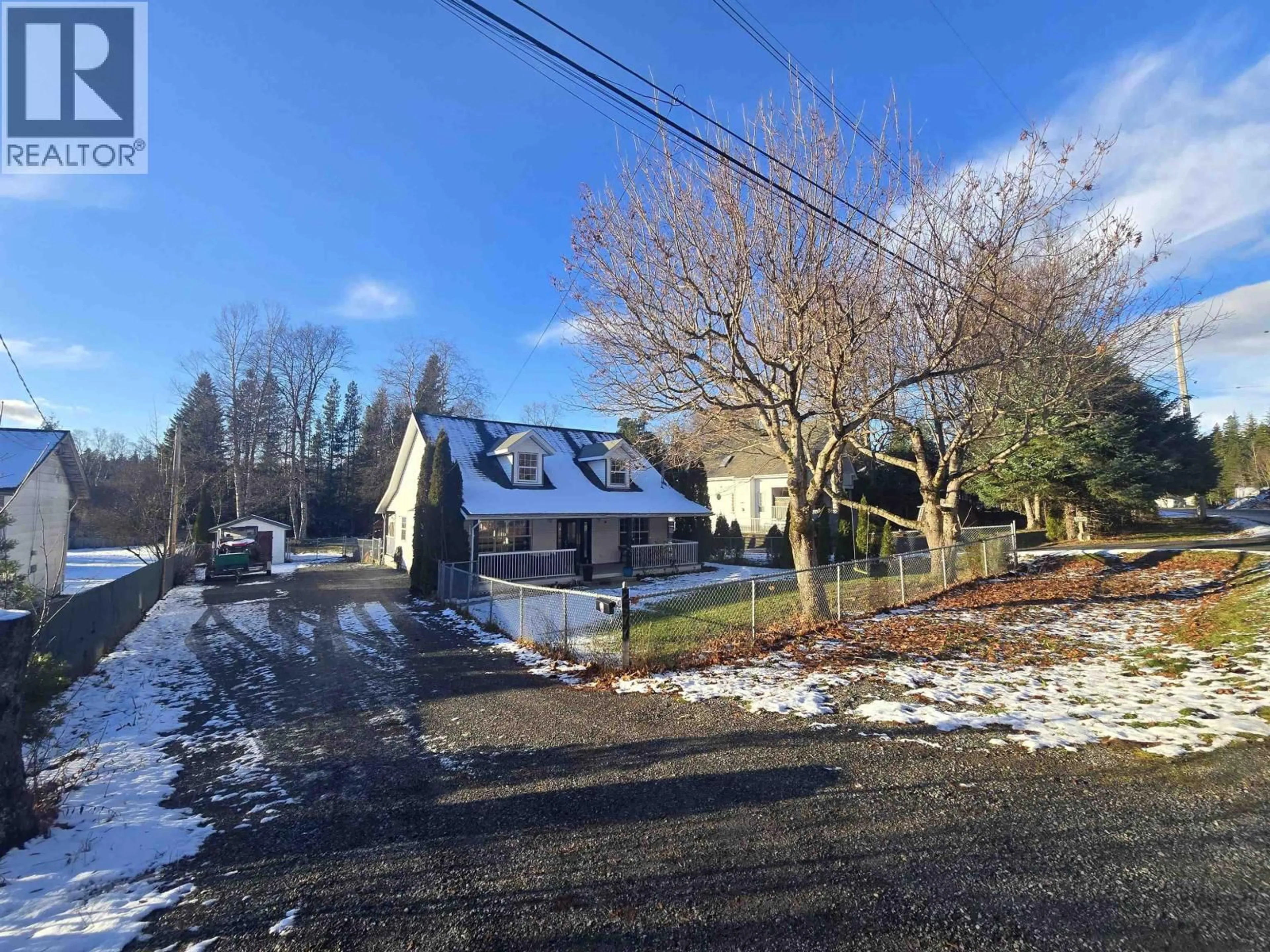A pic from outside/outdoor area/front of a property/back of a property/a pic from drone, street for 2577 THORNHILL STREET, Terrace British Columbia V8G4Z9