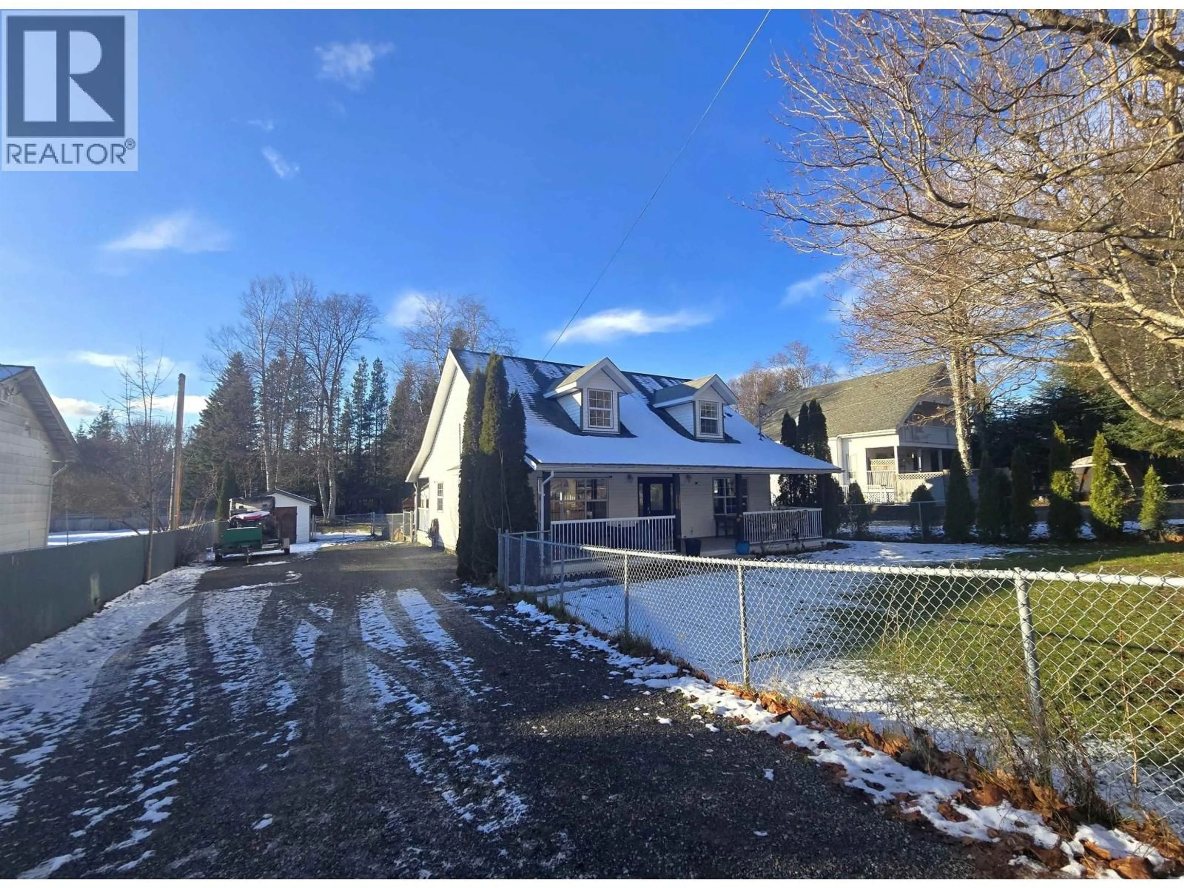 A pic from outside/outdoor area/front of a property/back of a property/a pic from drone, street for 2577 THORNHILL STREET, Terrace British Columbia V8G4Z9