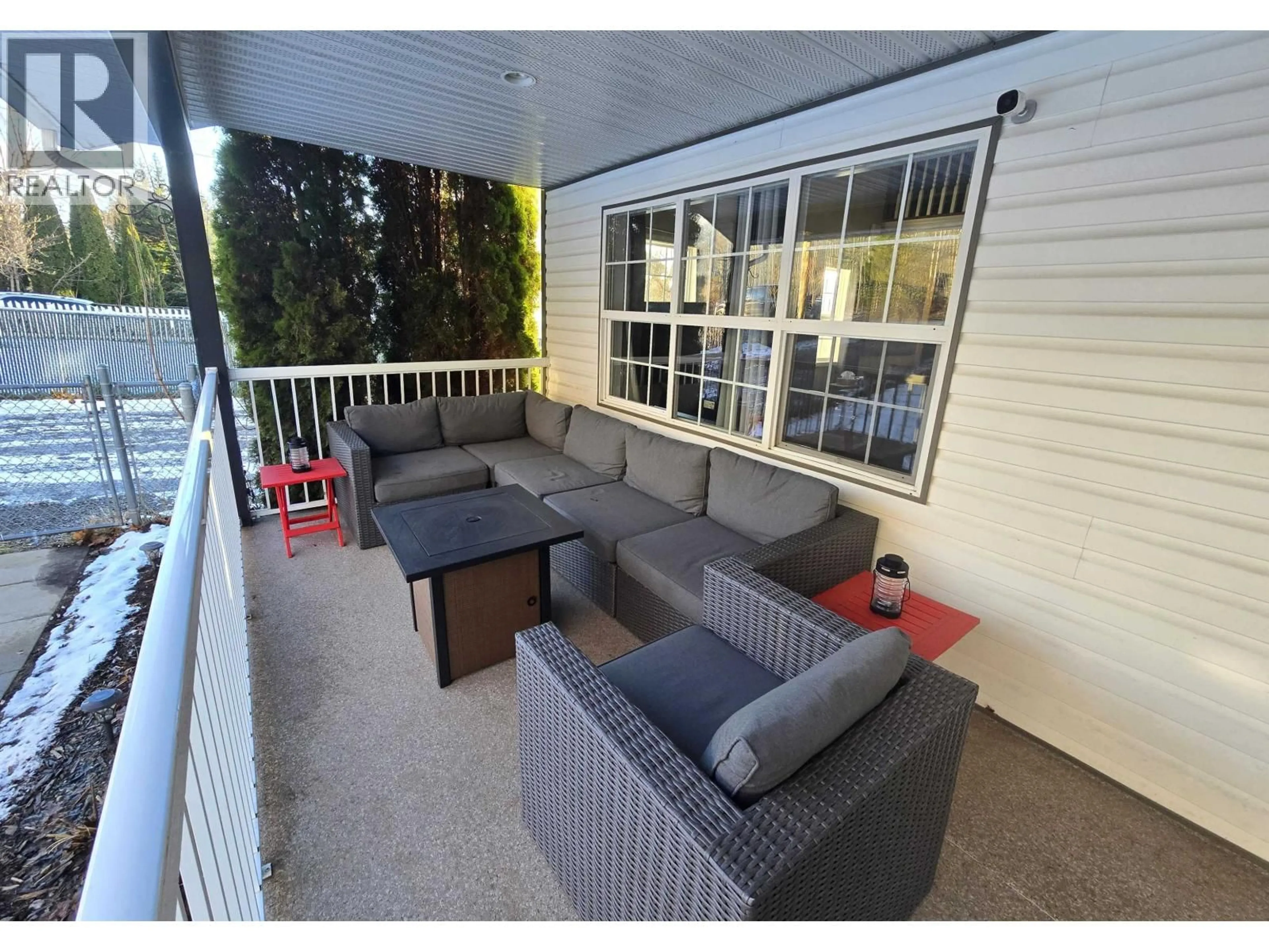 Patio, street for 2577 THORNHILL STREET, Terrace British Columbia V8G4Z9