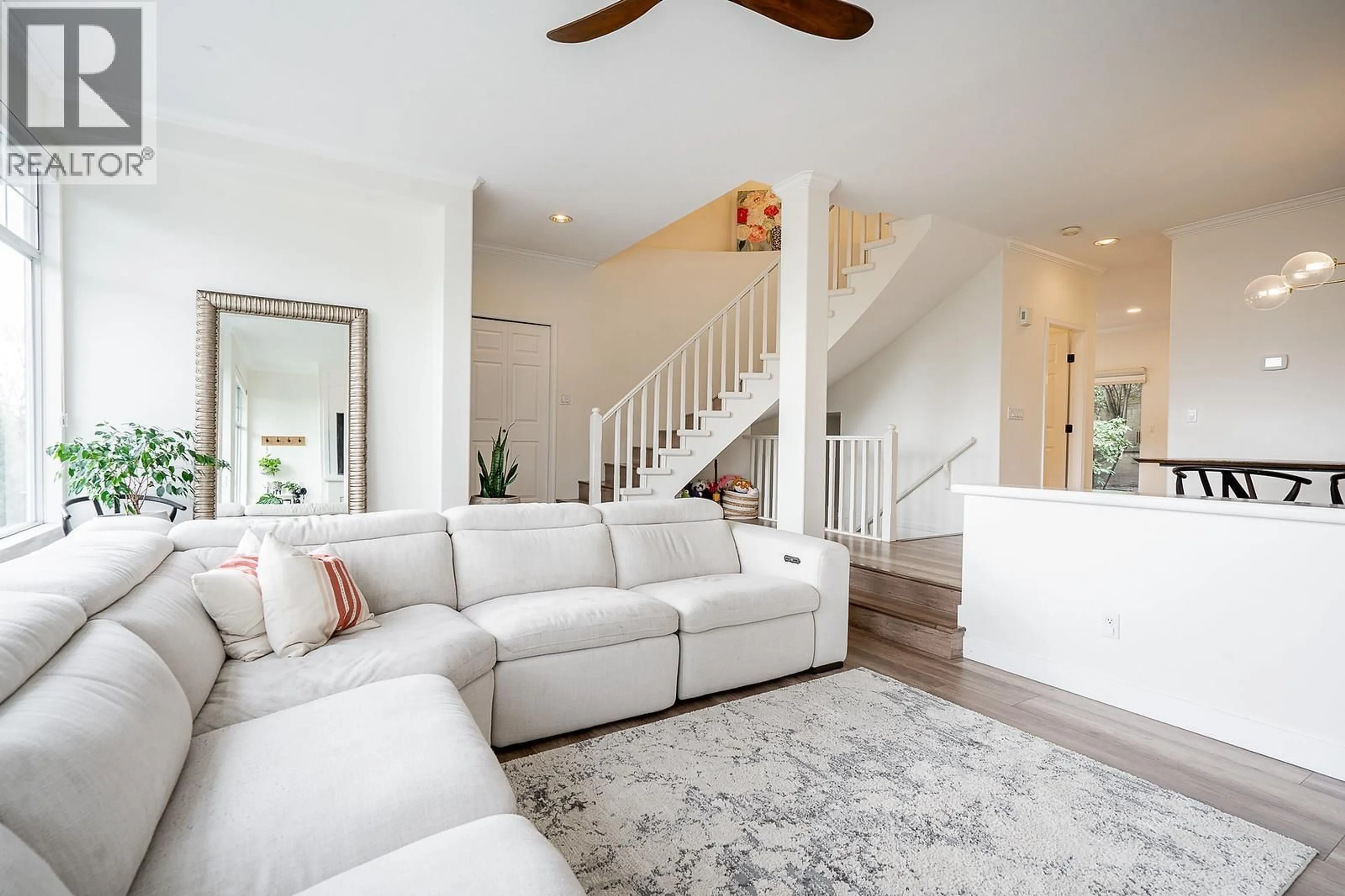 Living room with furniture, unknown for 7 - 2979 PANORAMA DRIVE, Coquitlam British Columbia V3E2W8