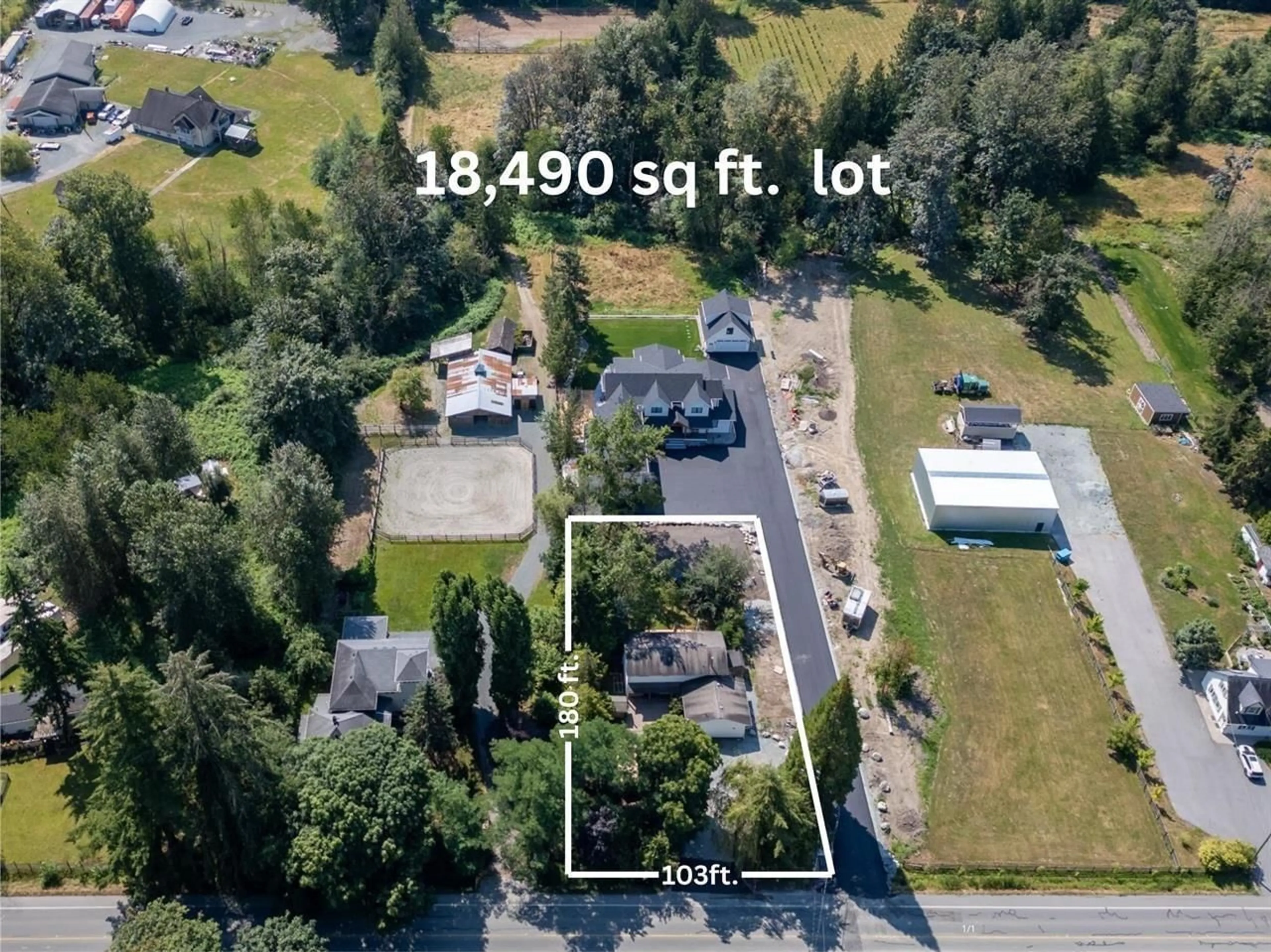 A pic from outside/outdoor area/front of a property/back of a property/a pic from drone, street for 21810 40 AVENUE, Langley British Columbia V2Z1N7