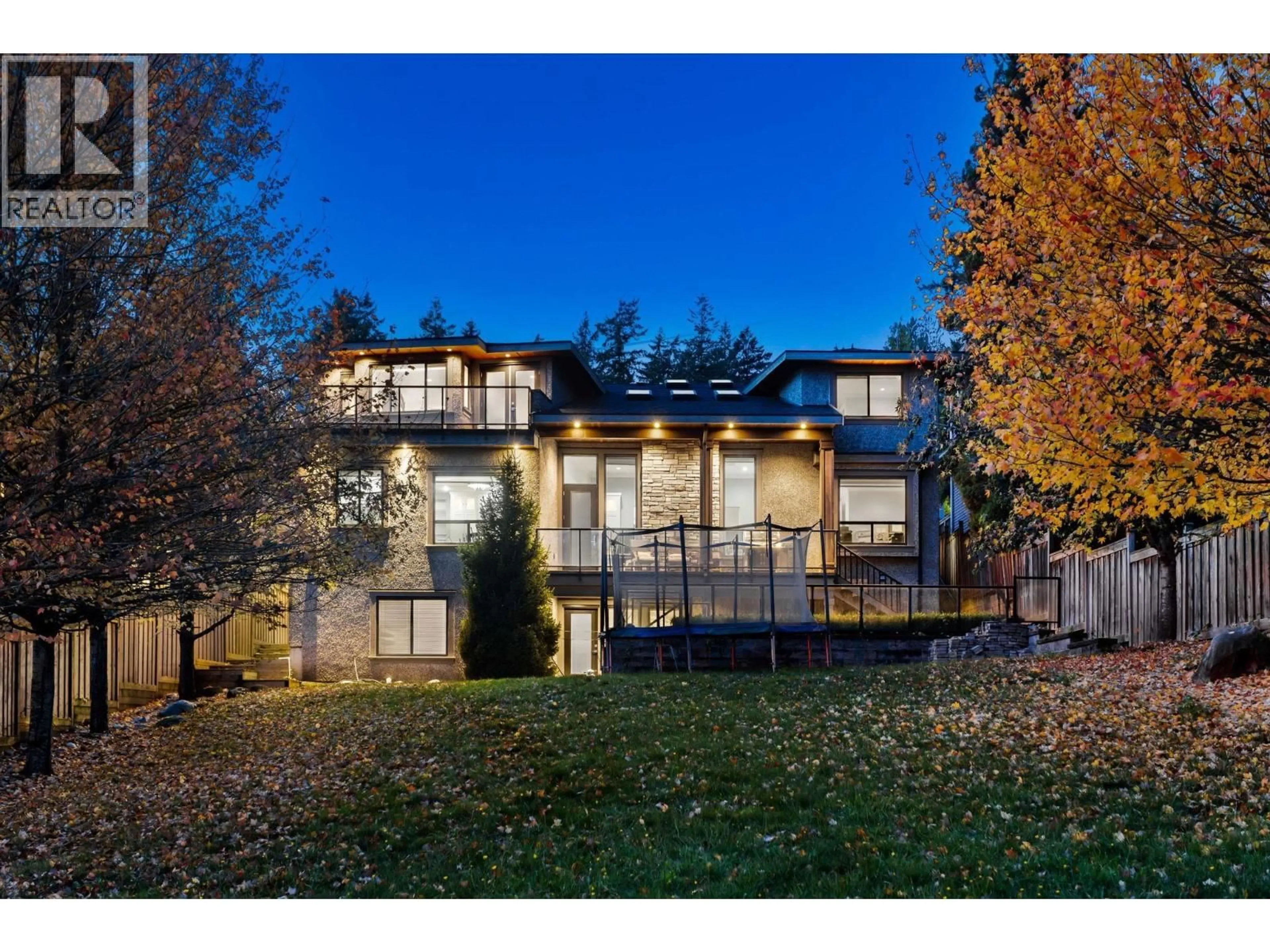 A pic from outside/outdoor area/front of a property/back of a property/a pic from drone, mountain view for 8656 GILLEY AVENUE, Burnaby British Columbia V5J4Y5
