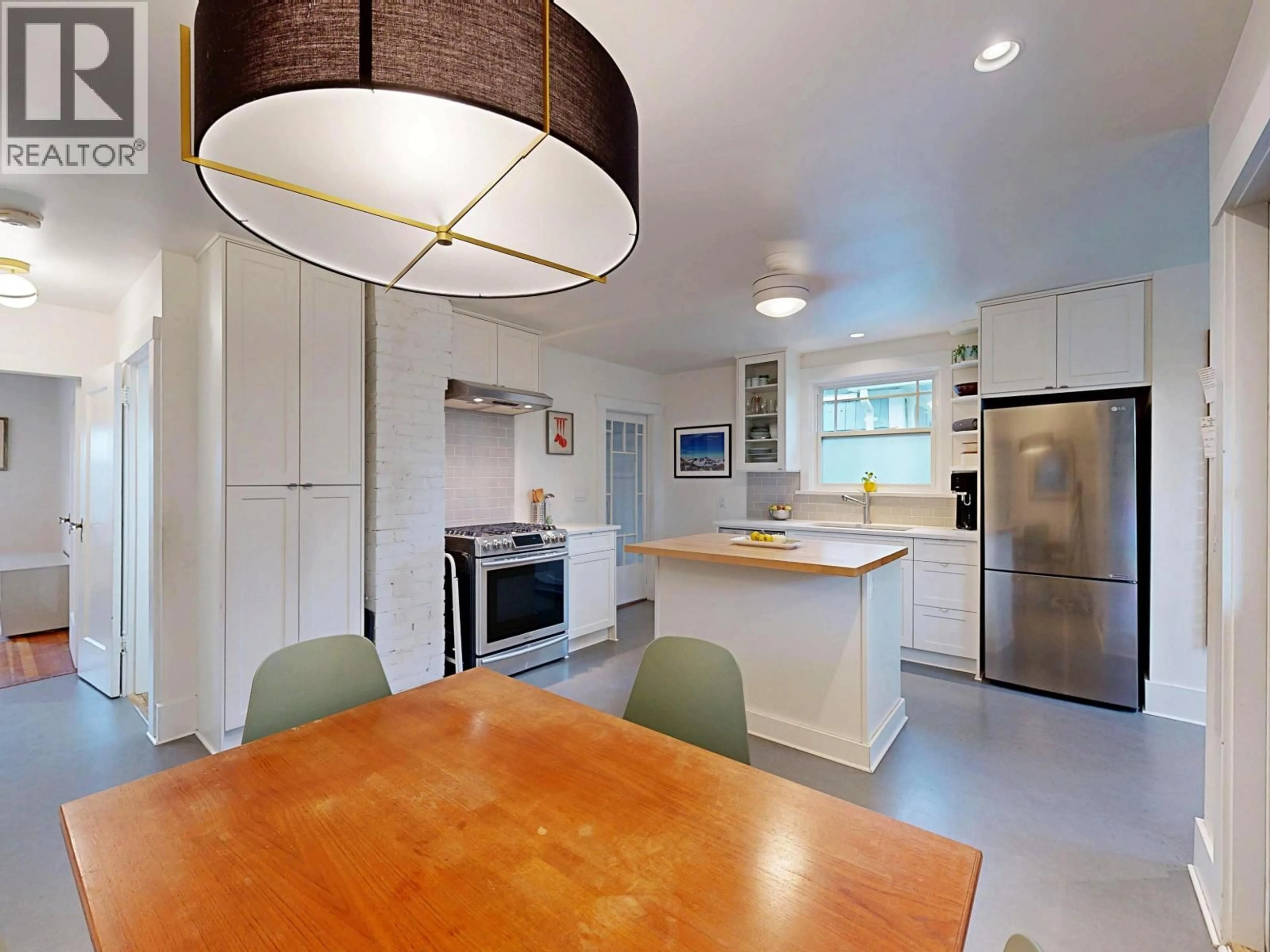 Open concept kitchen, unknown for 2640 MCGILL STREET, Vancouver British Columbia V5K1H3