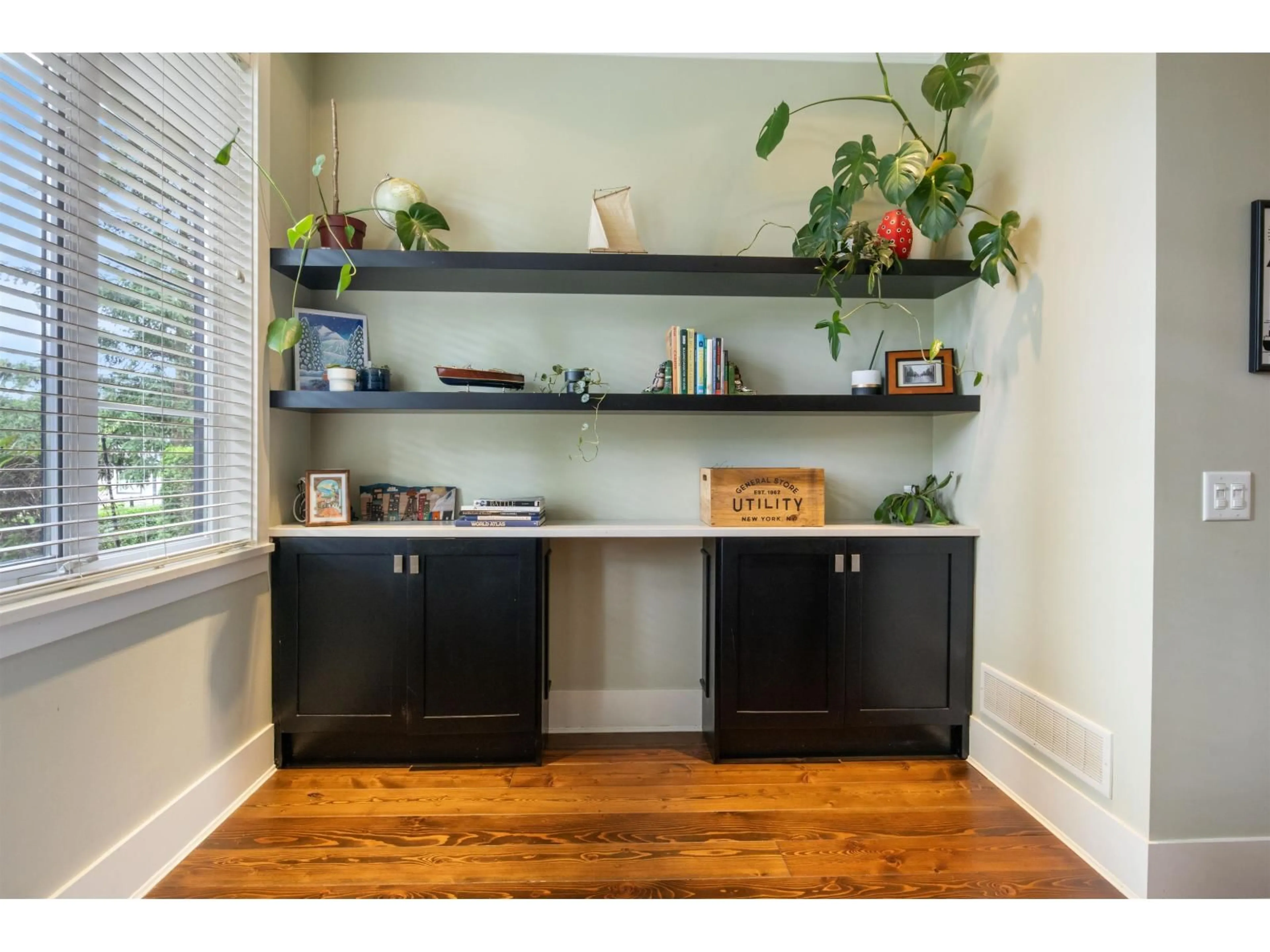 Unknown for 527 - 2580 LANGDON STREET, Abbotsford British Columbia V2T0A9