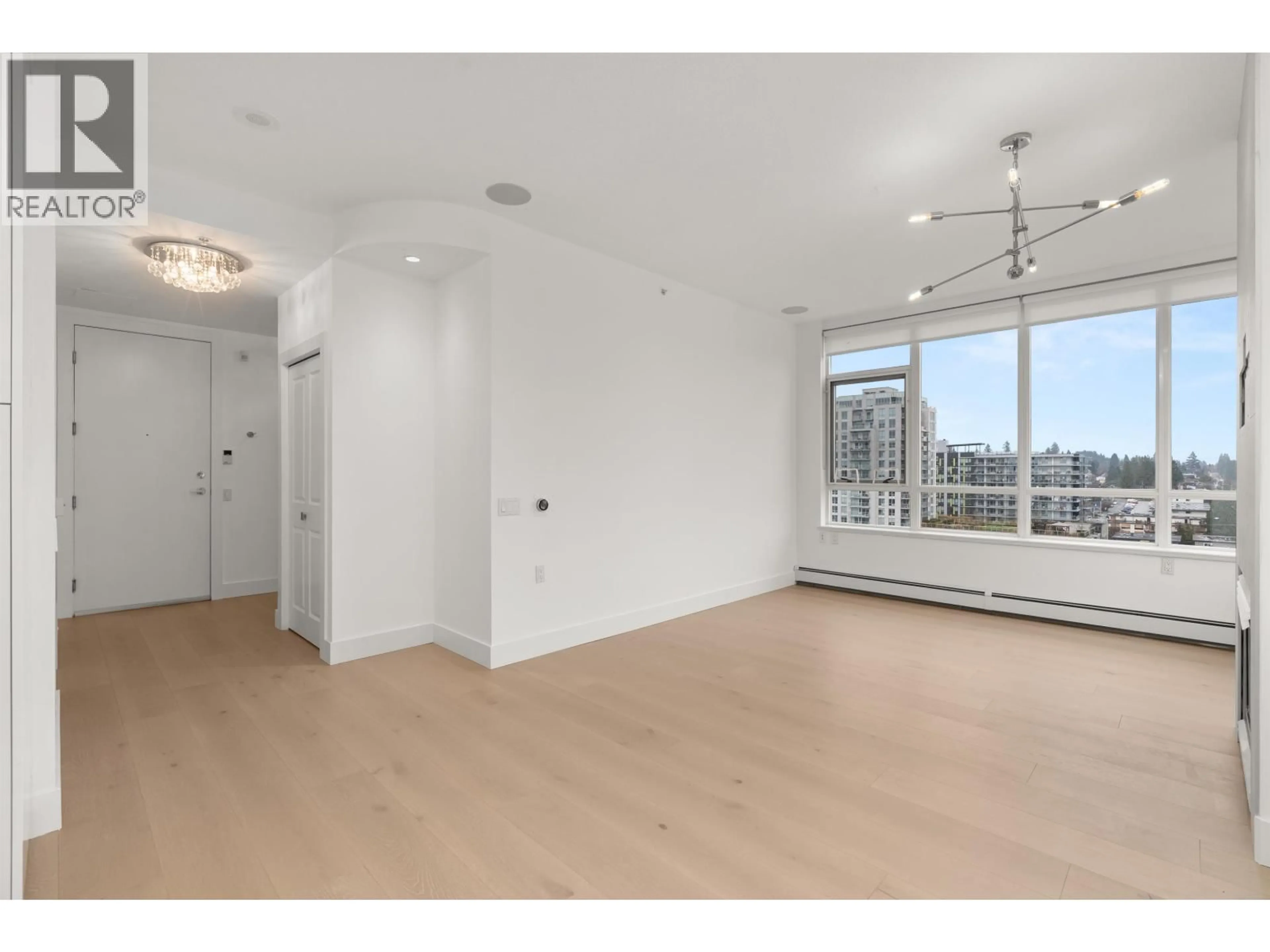 A pic of a room for 1404 - 120 16TH STREET, North Vancouver British Columbia V7M3N6