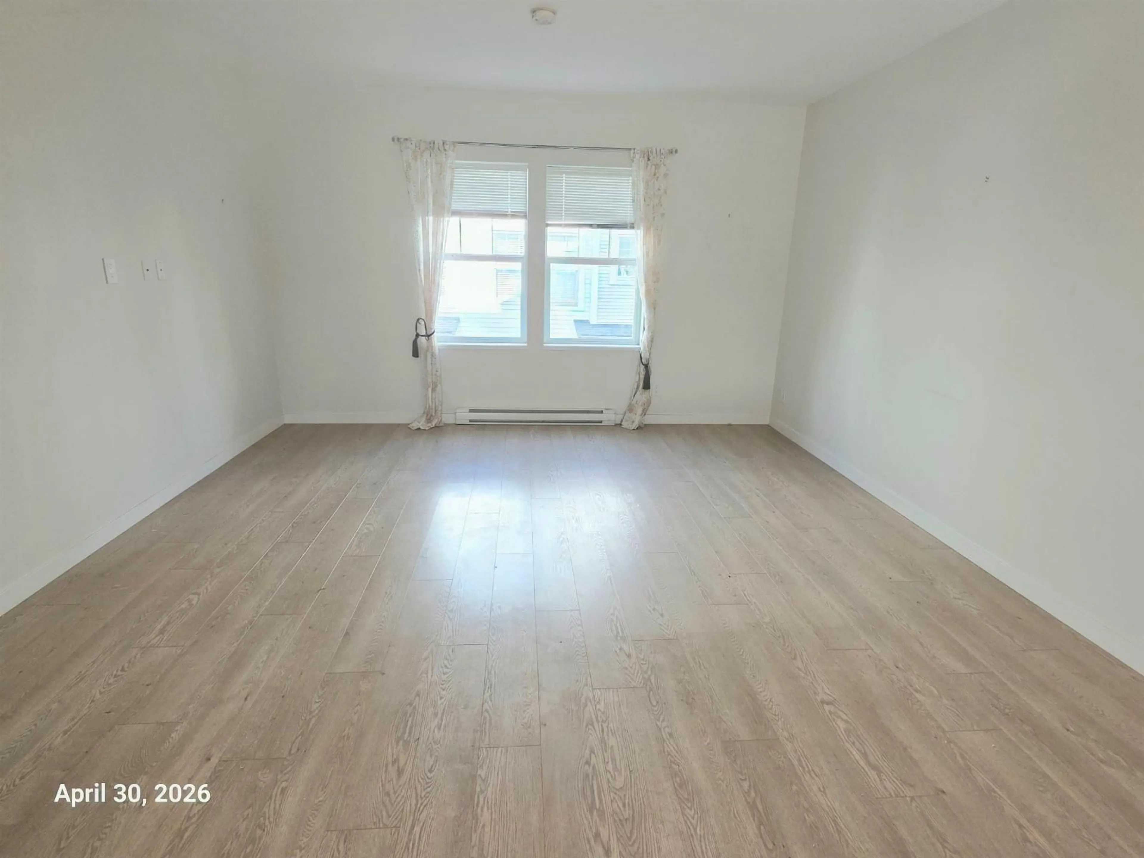 A pic of a room for 26 - 32633 SIMON AVENUE, Abbotsford British Columbia V2T0G9