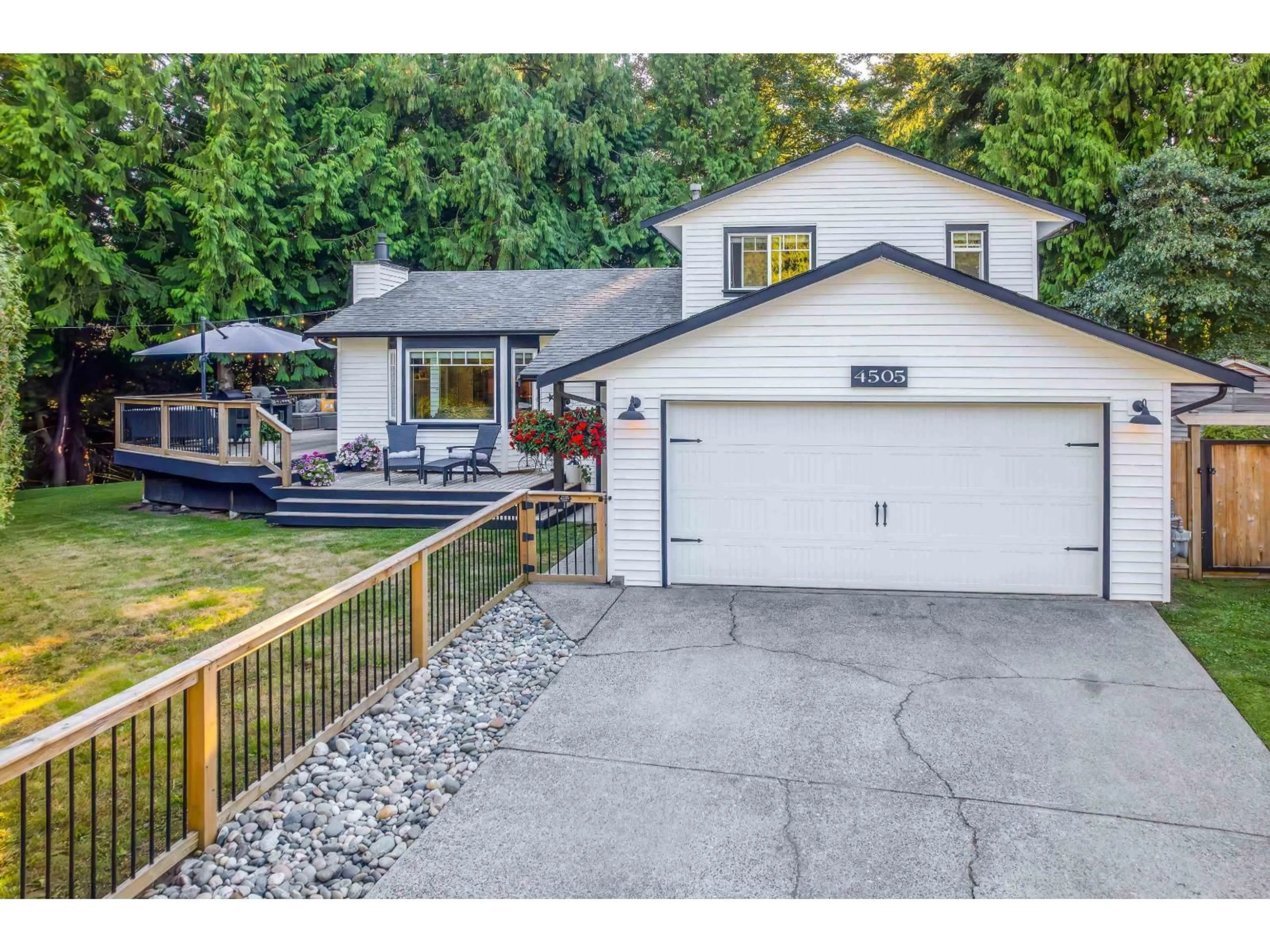 Unknown for 4505 196TH STREET, Surrey British Columbia V3Z0L7