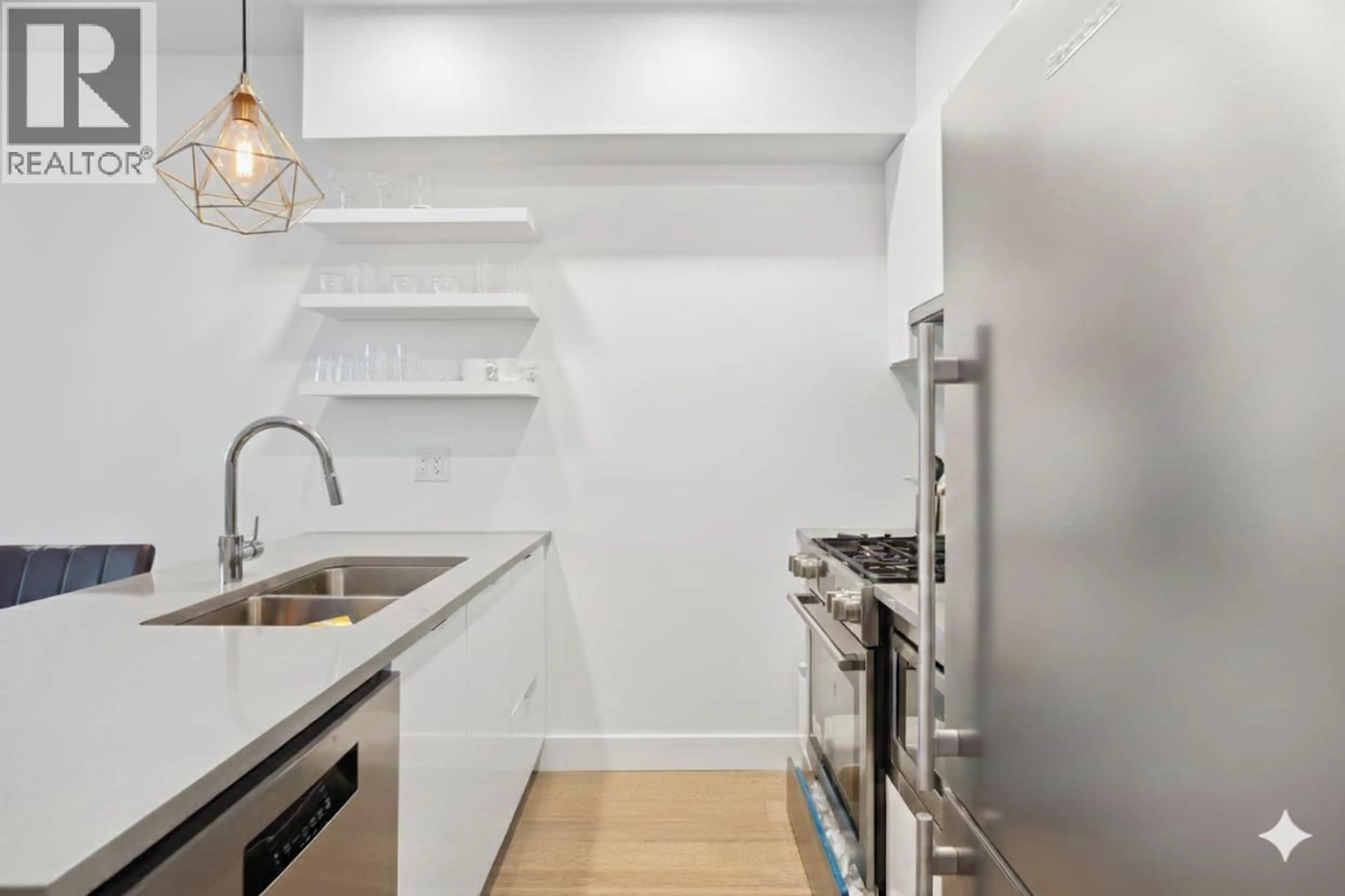 Standard kitchen, unknown for 407 - 2666 DUKE STREET, Vancouver British Columbia V5R4S9