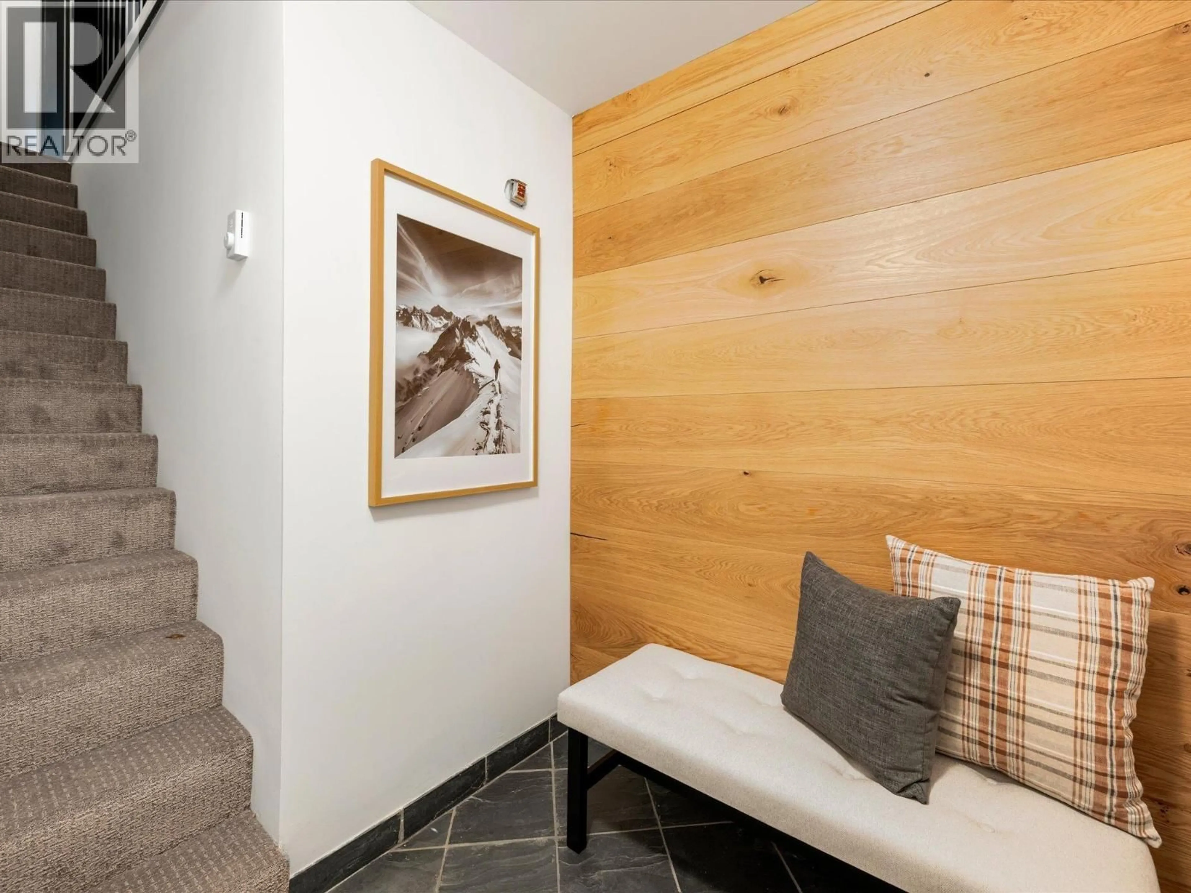 Indoor entryway for 20 - 3102 PANORAMA RIDGE, Whistler British Columbia V8E0V3