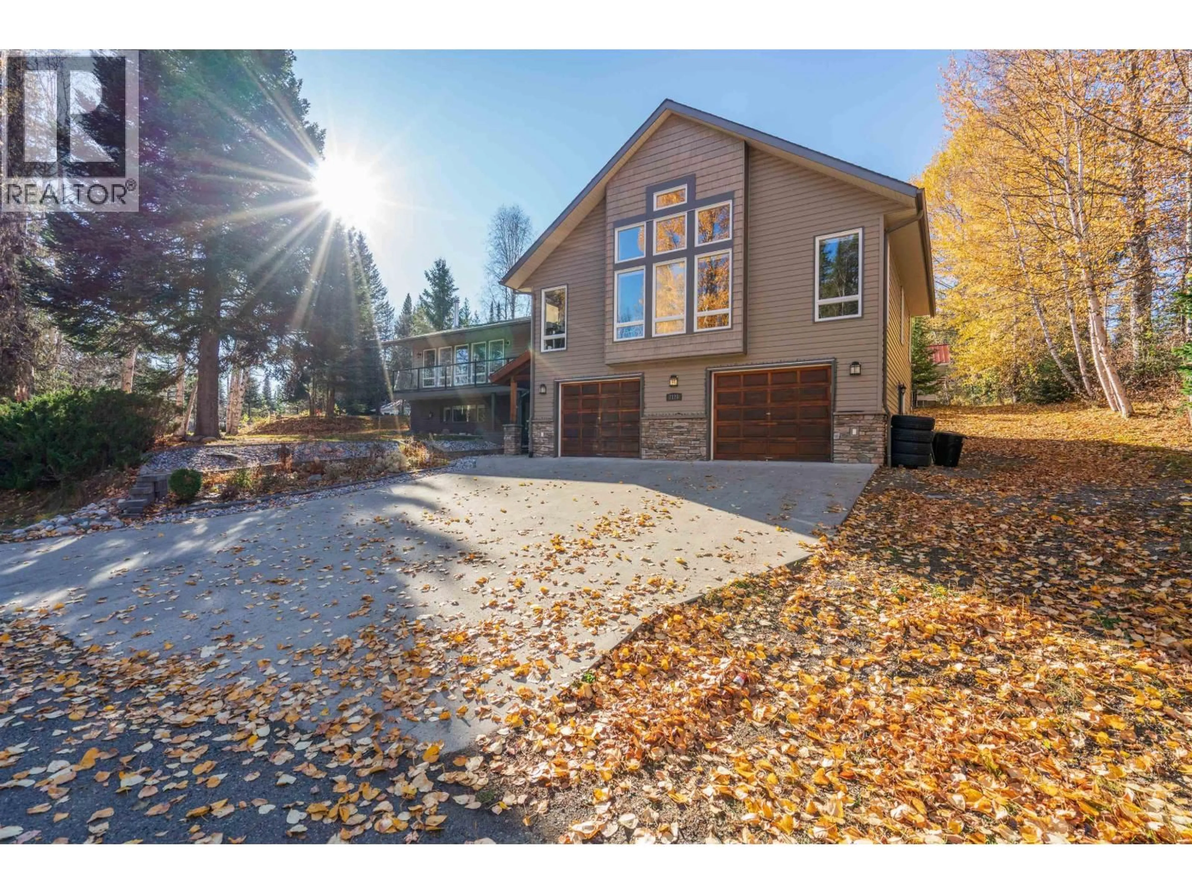 Home with brick exterior material, street for 7125 VALLEYVIEW DRIVE, Prince George British Columbia V2K4C6