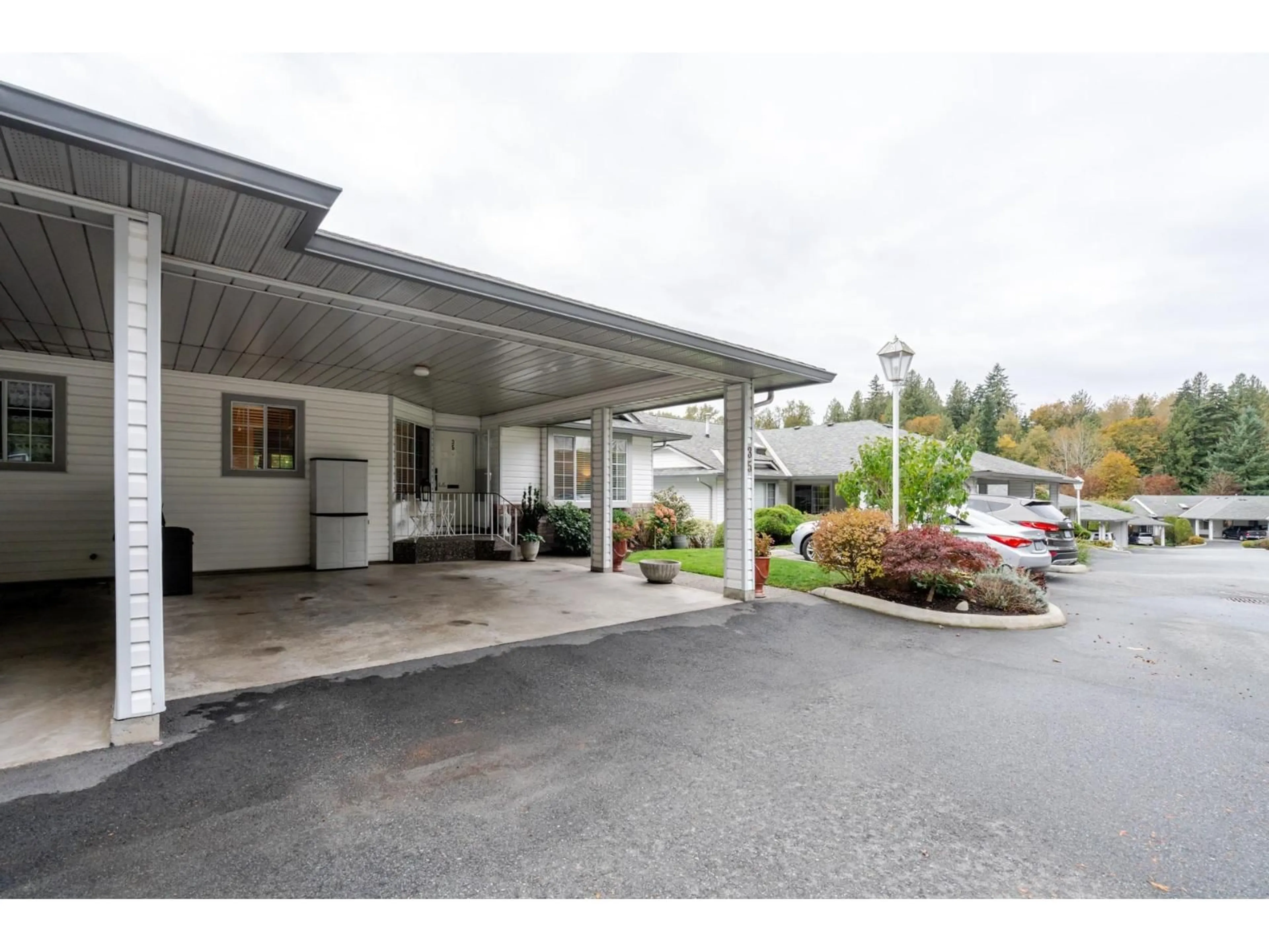 Unknown for 35 - 3351 HORN STREET, Abbotsford British Columbia V2S7J9