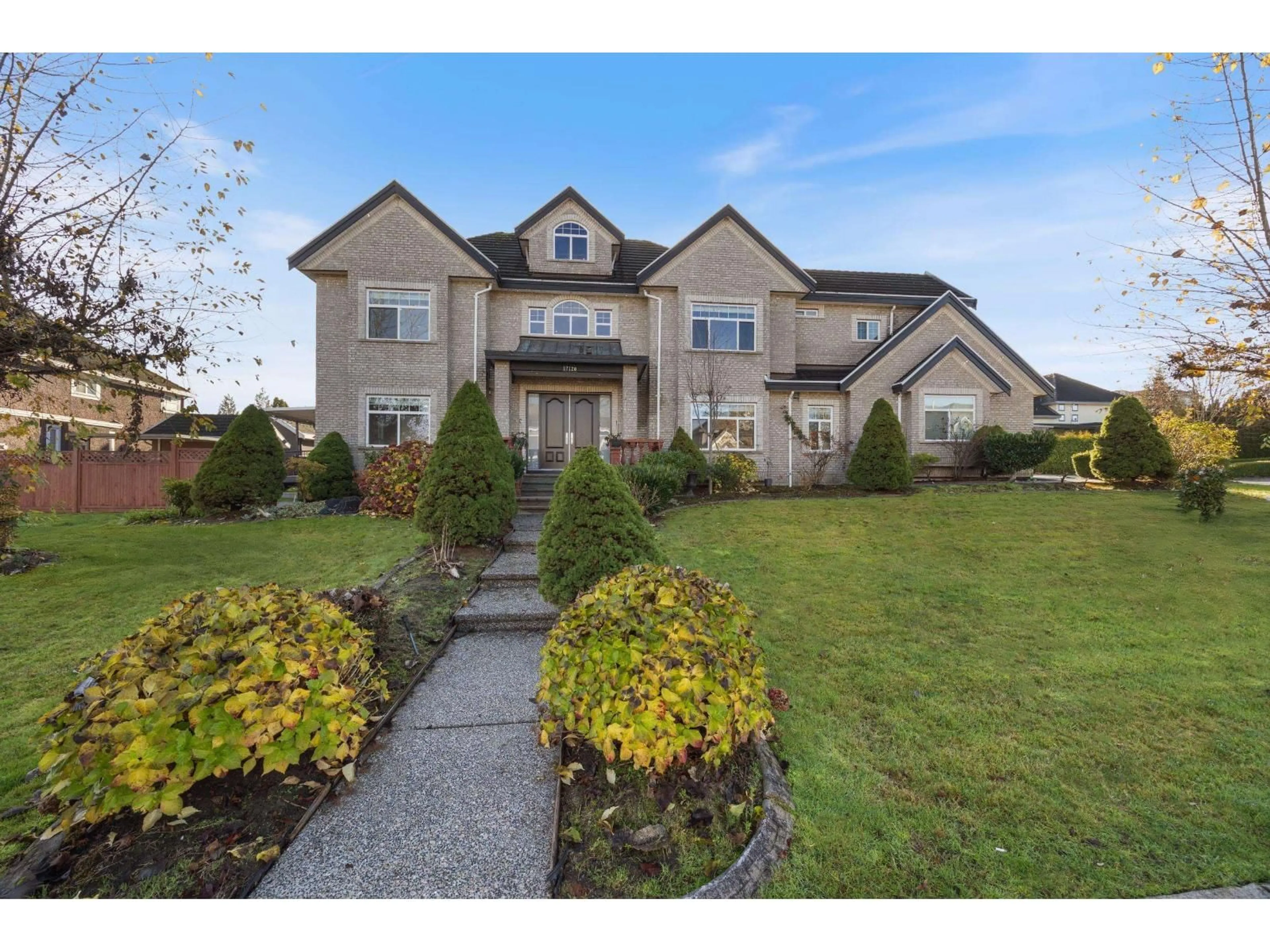 Unknown for 17120 85A AVENUE, Surrey British Columbia V4N0B1