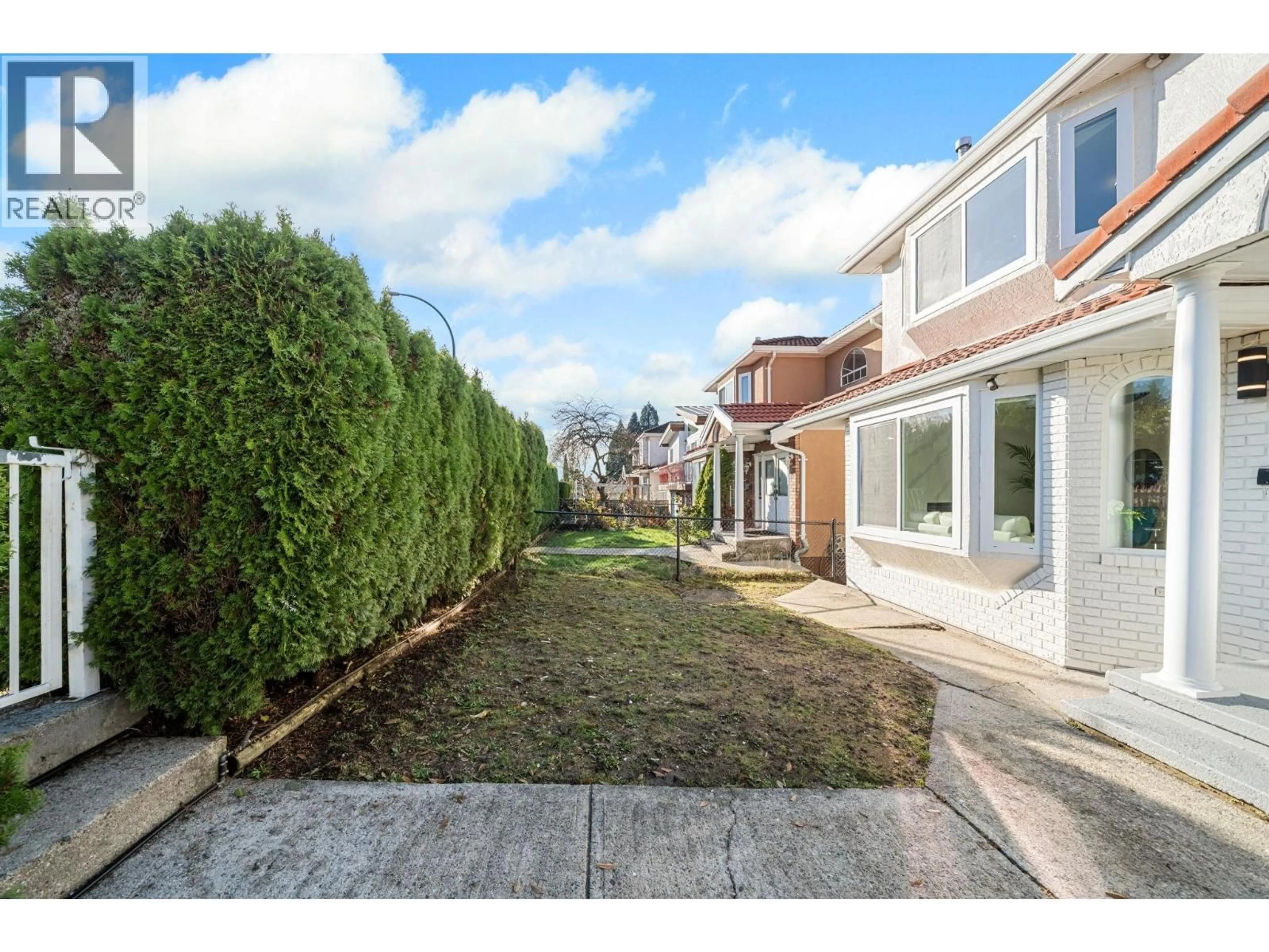 Unknown for 4769 RUPERT STREET, Vancouver British Columbia V5R2J5