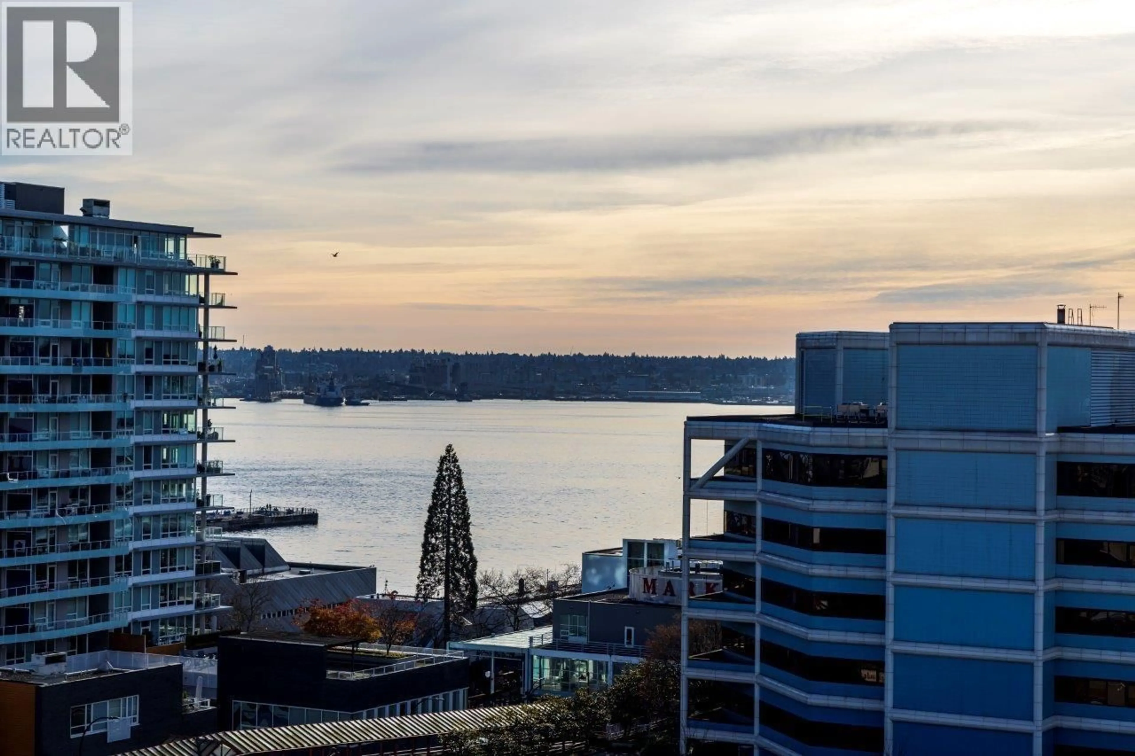 Unknown for 902 - 175 1ST STREET, North Vancouver British Columbia V7M3N9