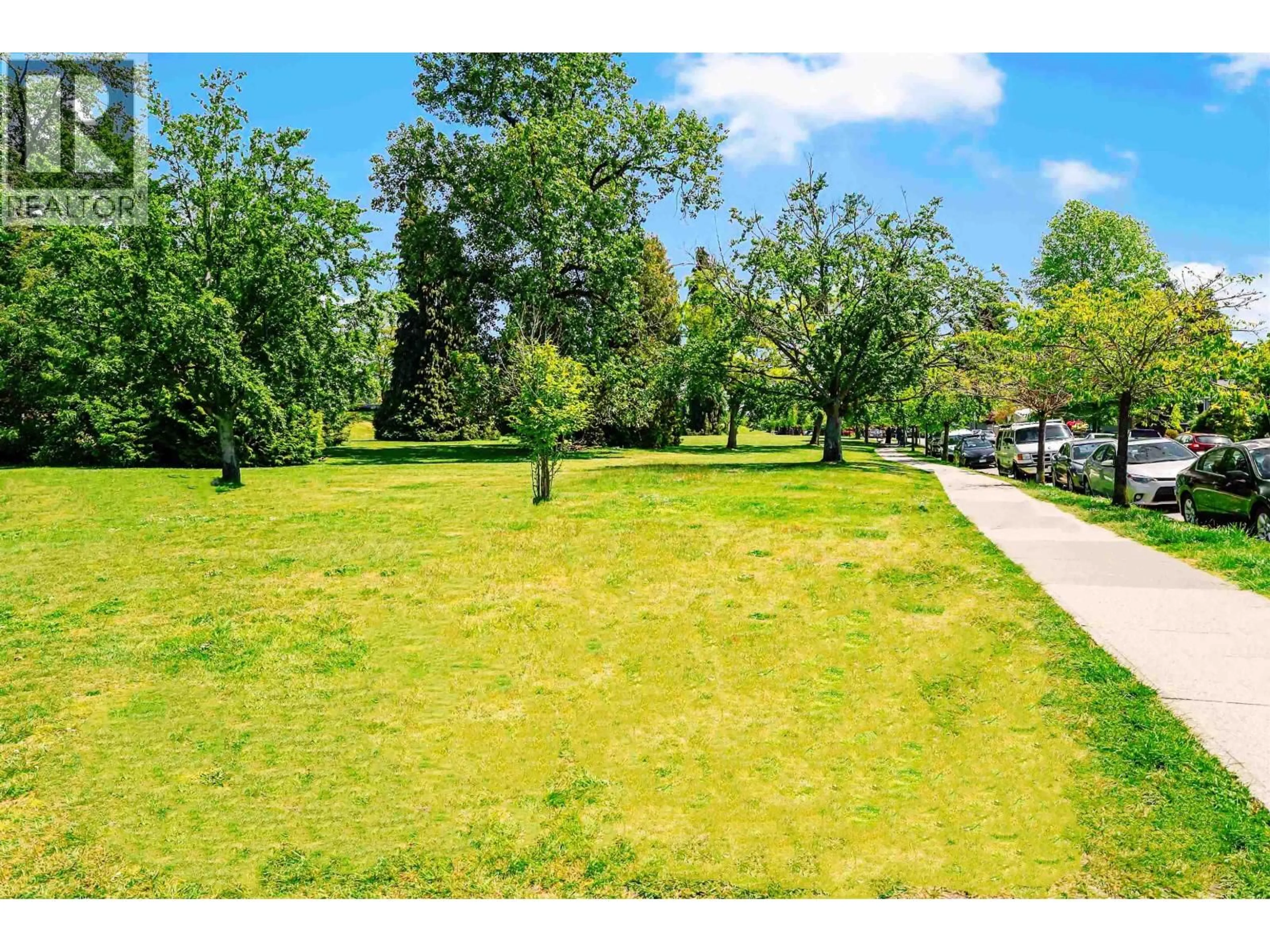 A pic from outside/outdoor area/front of a property/back of a property/a pic from drone, forest/trees view for 5078 MAIN STREET, Vancouver British Columbia V5W2R3