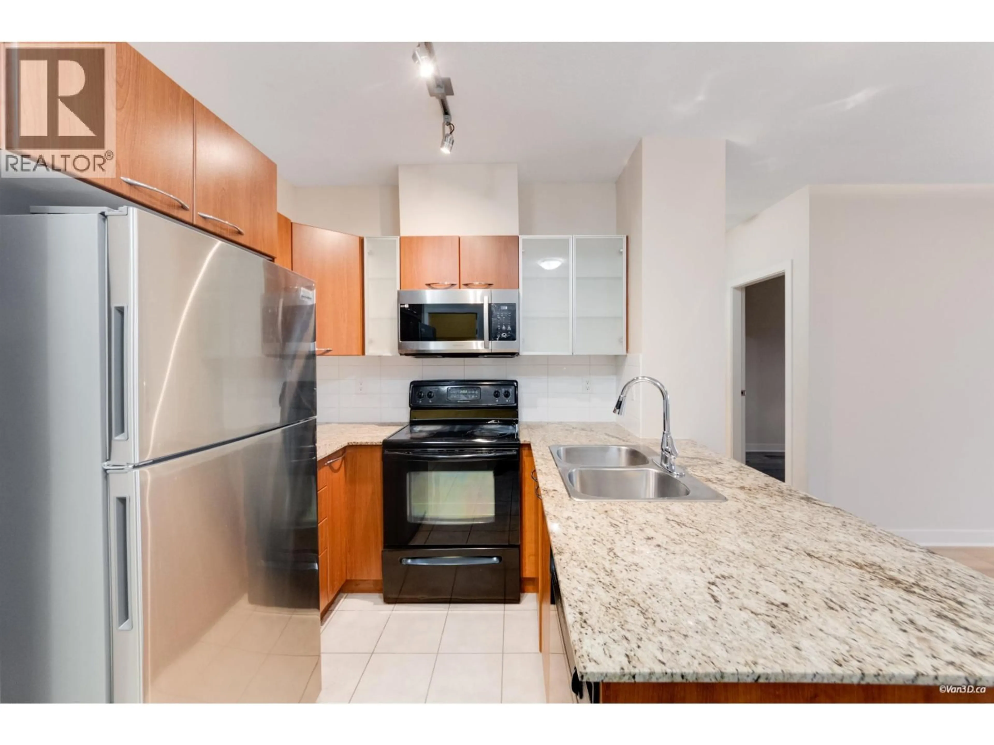 Standard kitchen, unknown for 422 - 4078 KNIGHT STREET, Vancouver British Columbia V5N5Y9