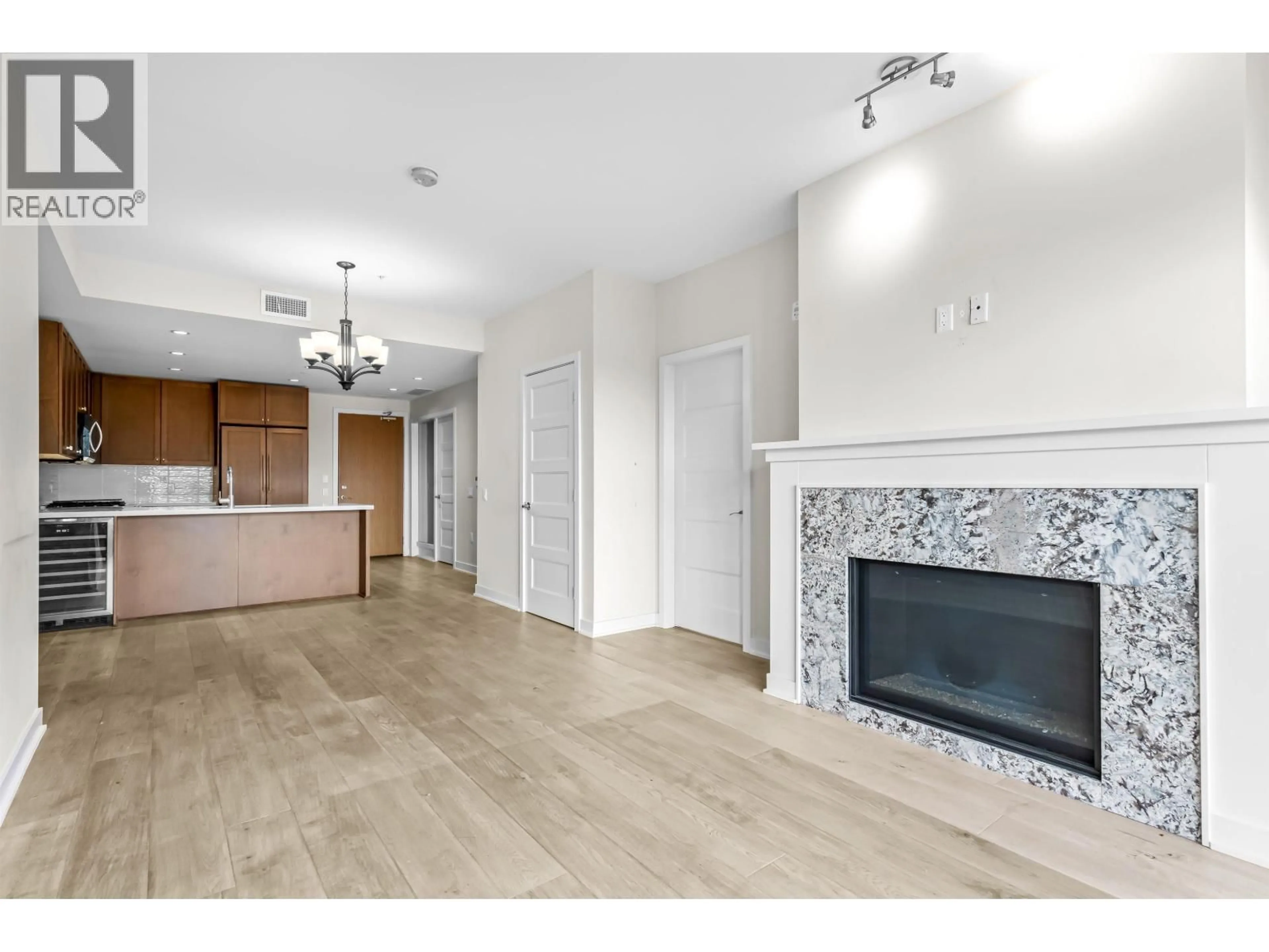 Unknown for 210 - 6168 LONDON ROAD, Richmond British Columbia V7E0C1