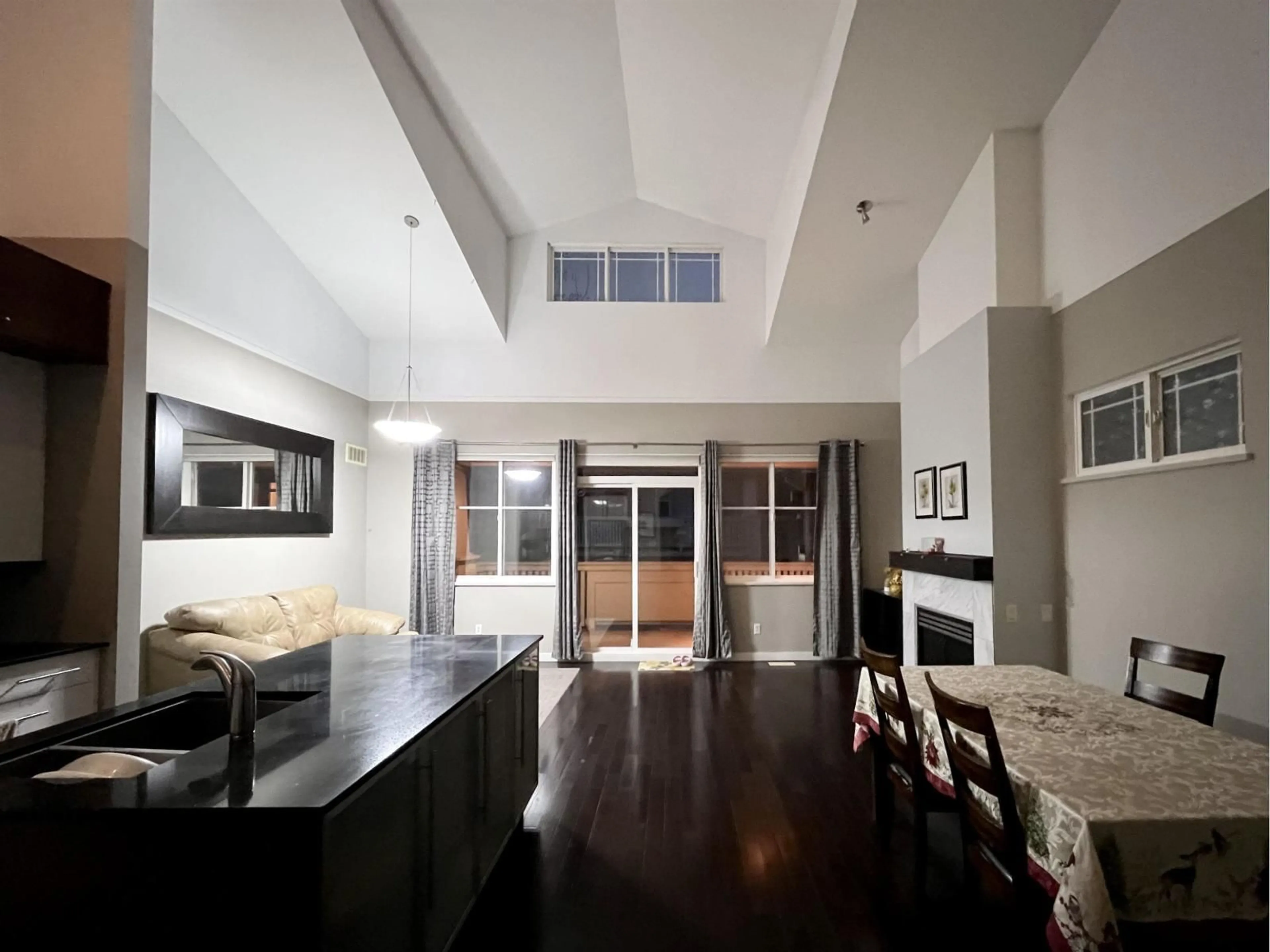 Unknown for 3 - 2588 152 STREET, Surrey British Columbia V4P3H9