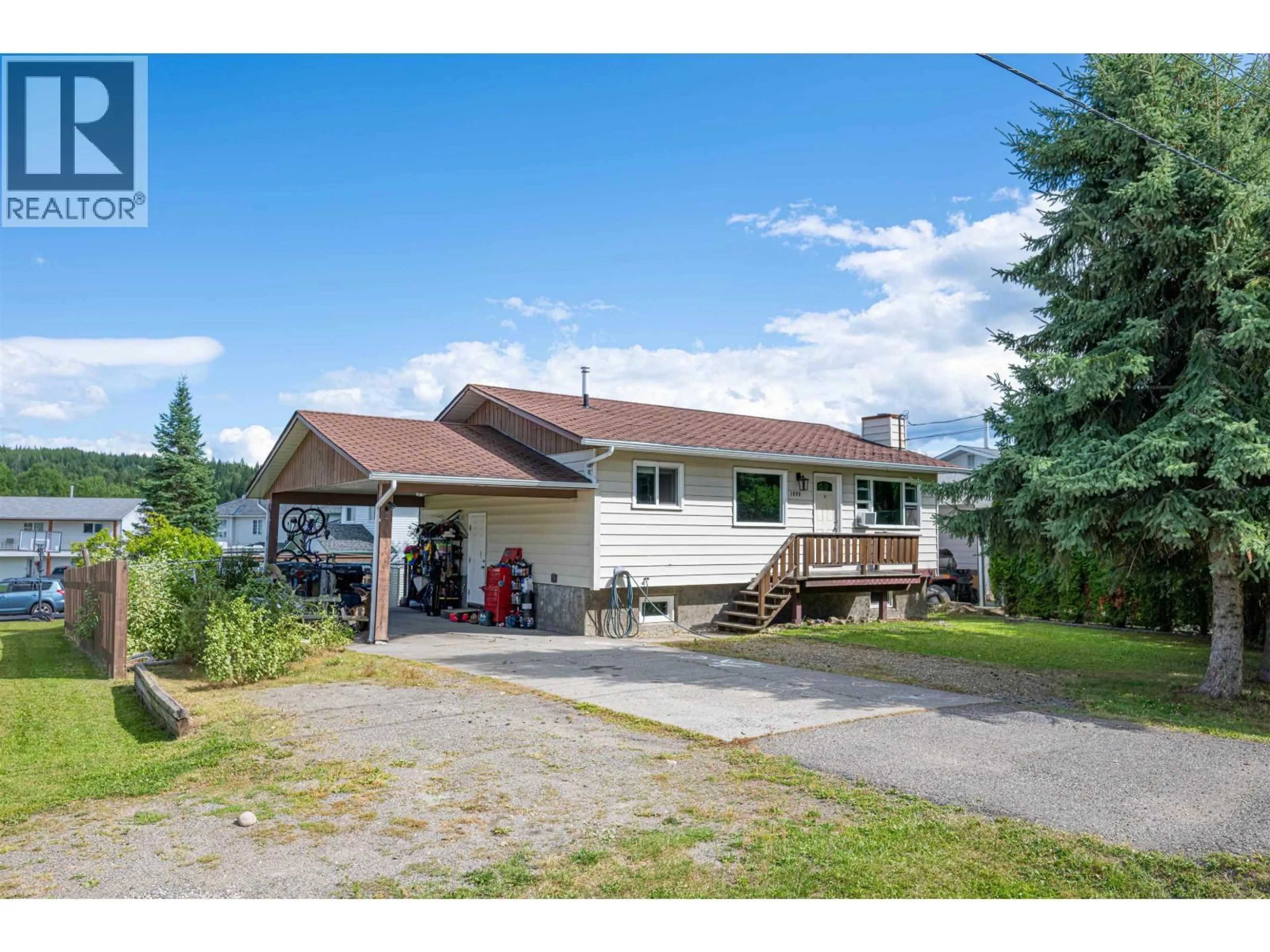 A pic from outside/outdoor area/front of a property/back of a property/a pic from drone, unknown for 1900 BITTNER ROAD, North Blackburn British Columbia V2N6T1