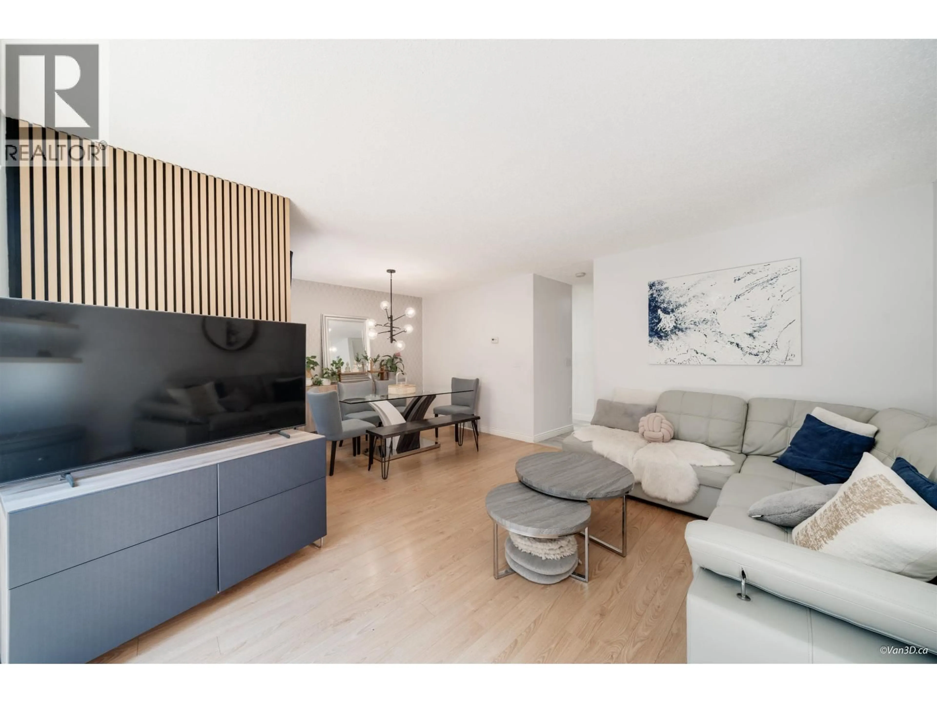 Living room with furniture, unknown for 238 CAMBRIDGE WAY, Port Moody British Columbia V3H3W7