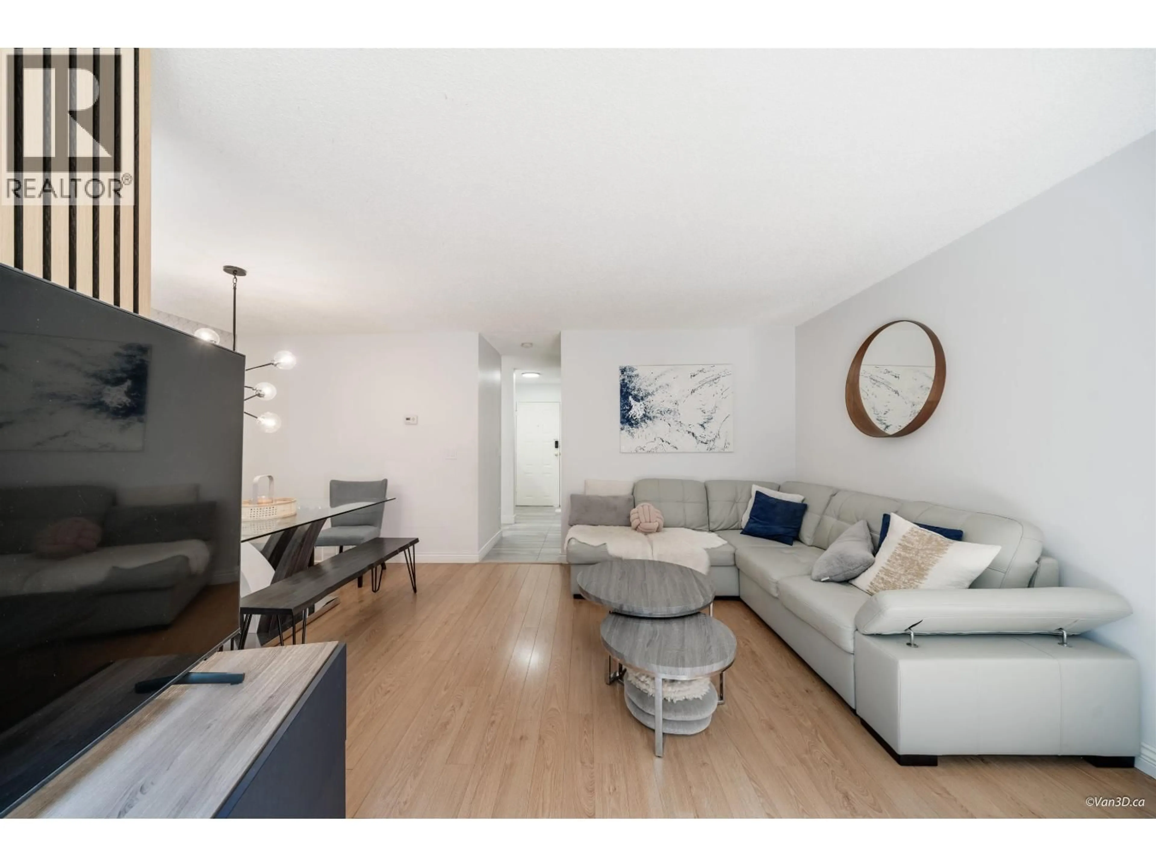 Living room with furniture, unknown for 238 CAMBRIDGE WAY, Port Moody British Columbia V3H3W7