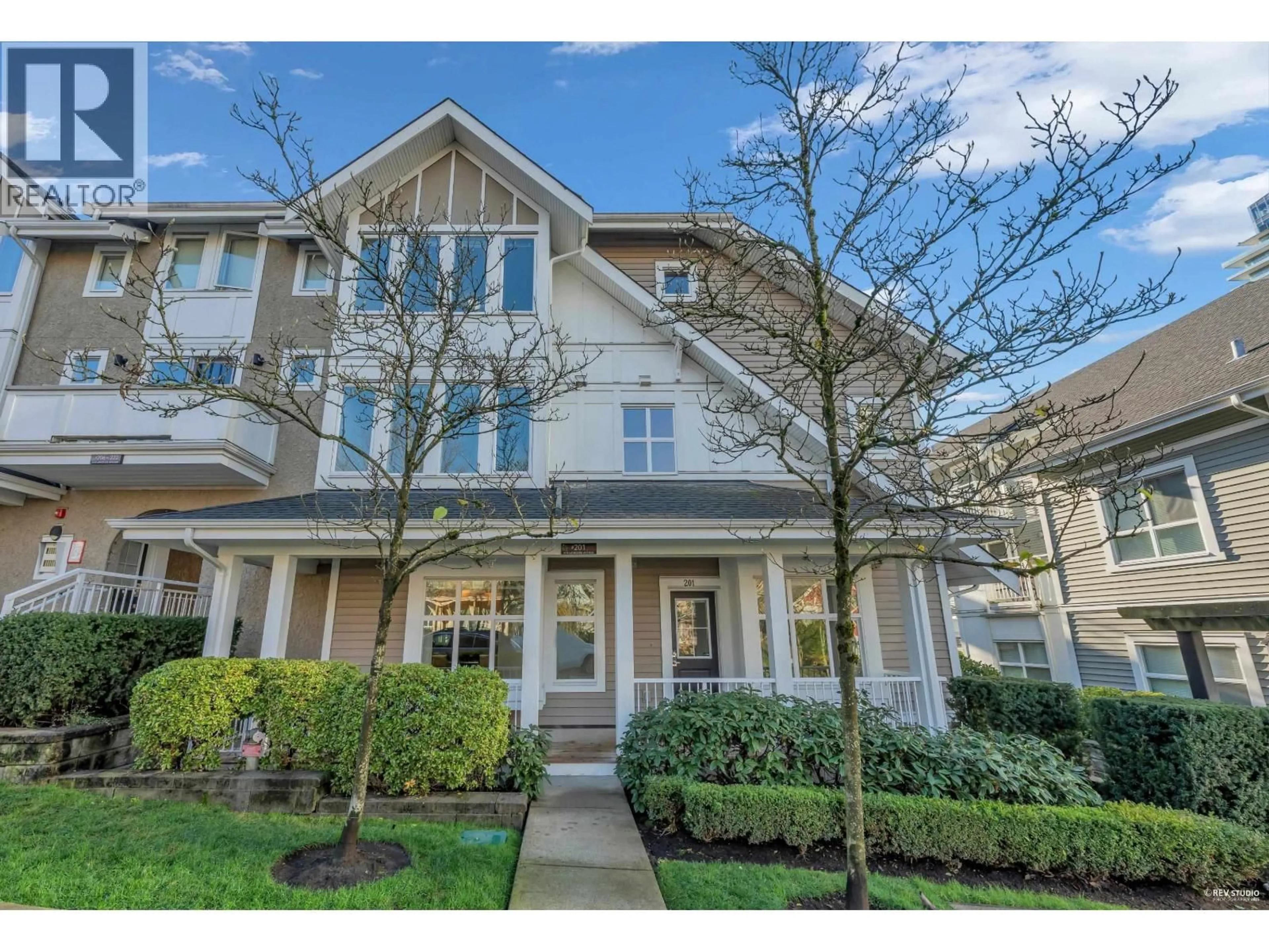 Home with vinyl exterior material, street for 201 - 618 LANGSIDE AVENUE, Coquitlam British Columbia V3J0B8