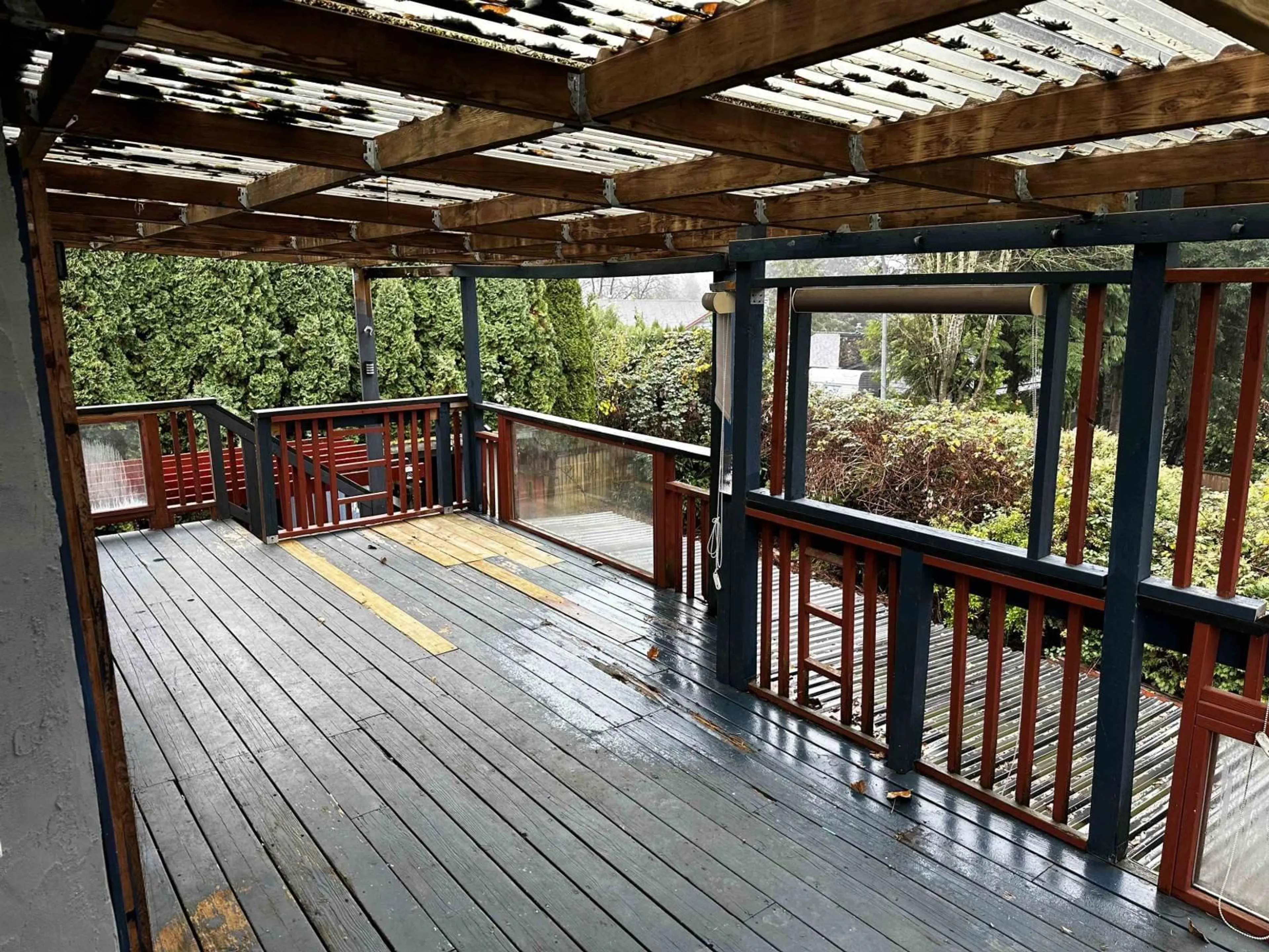 Patio, water/lake/river/ocean view for 32350 BEAVER DRIVE, Mission British Columbia V2V5V4