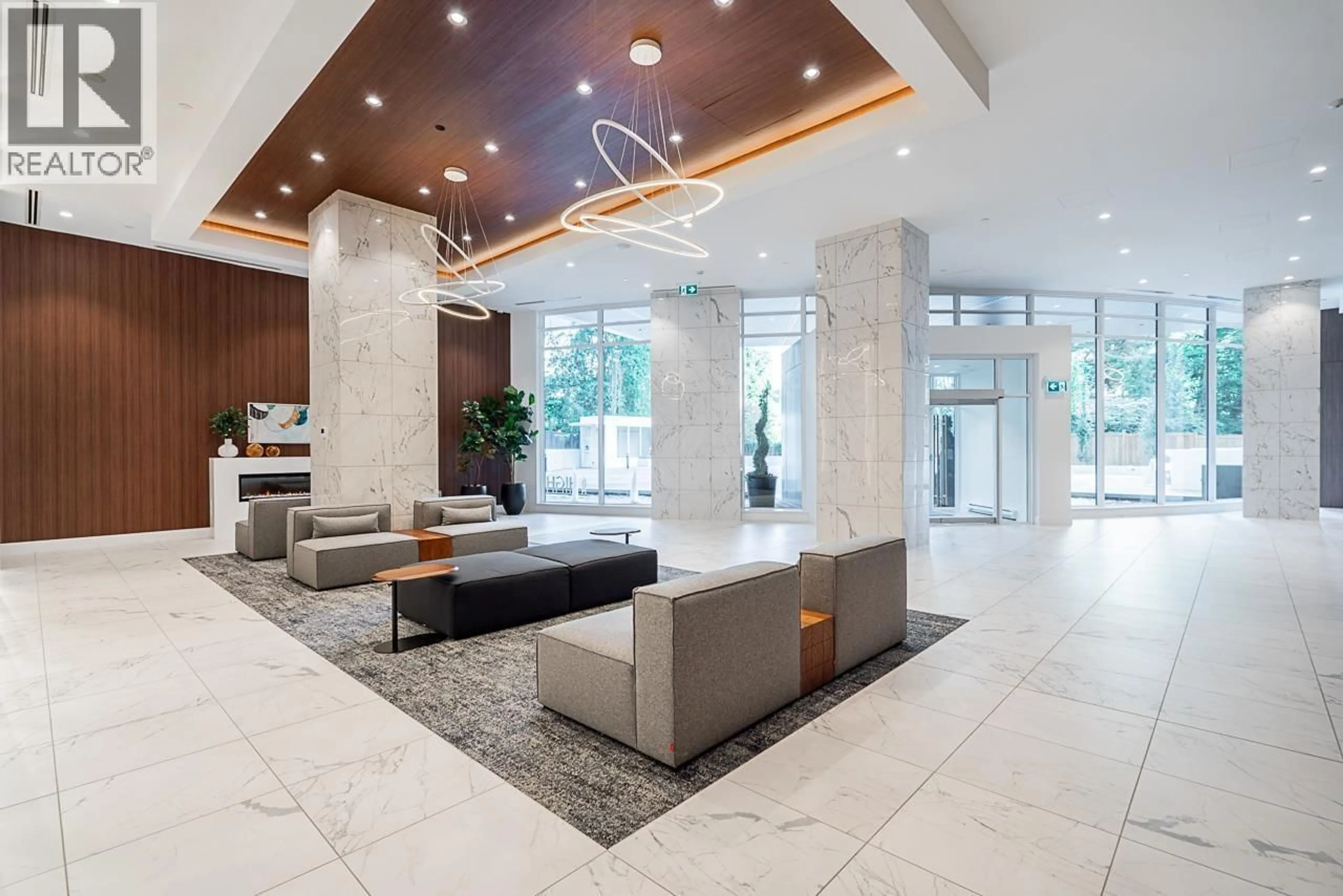 Lobby for 2301 - 518 CLARKE ROAD, Coquitlam British Columbia V3J0S7