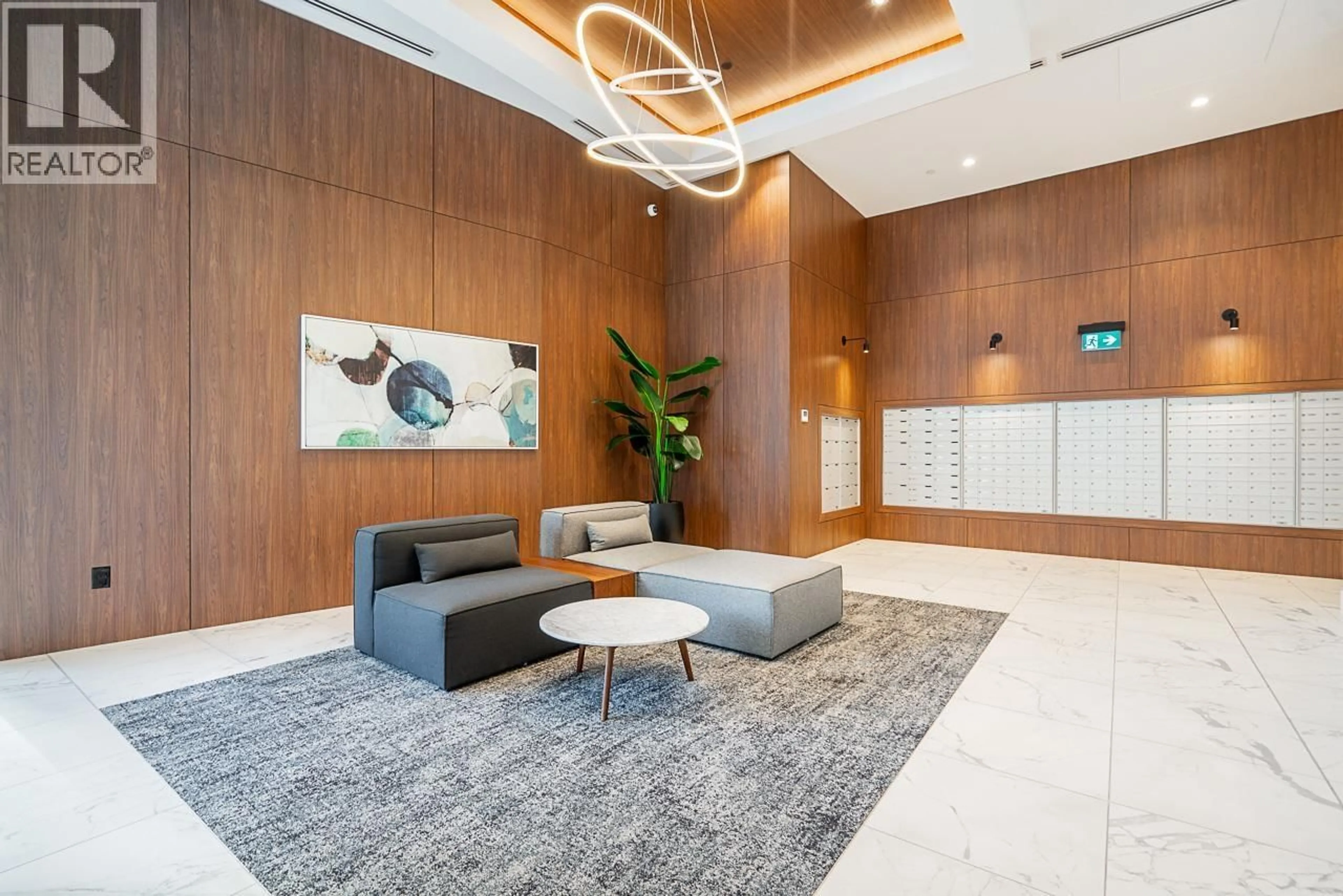 Lobby for 2301 - 518 CLARKE ROAD, Coquitlam British Columbia V3J0S7