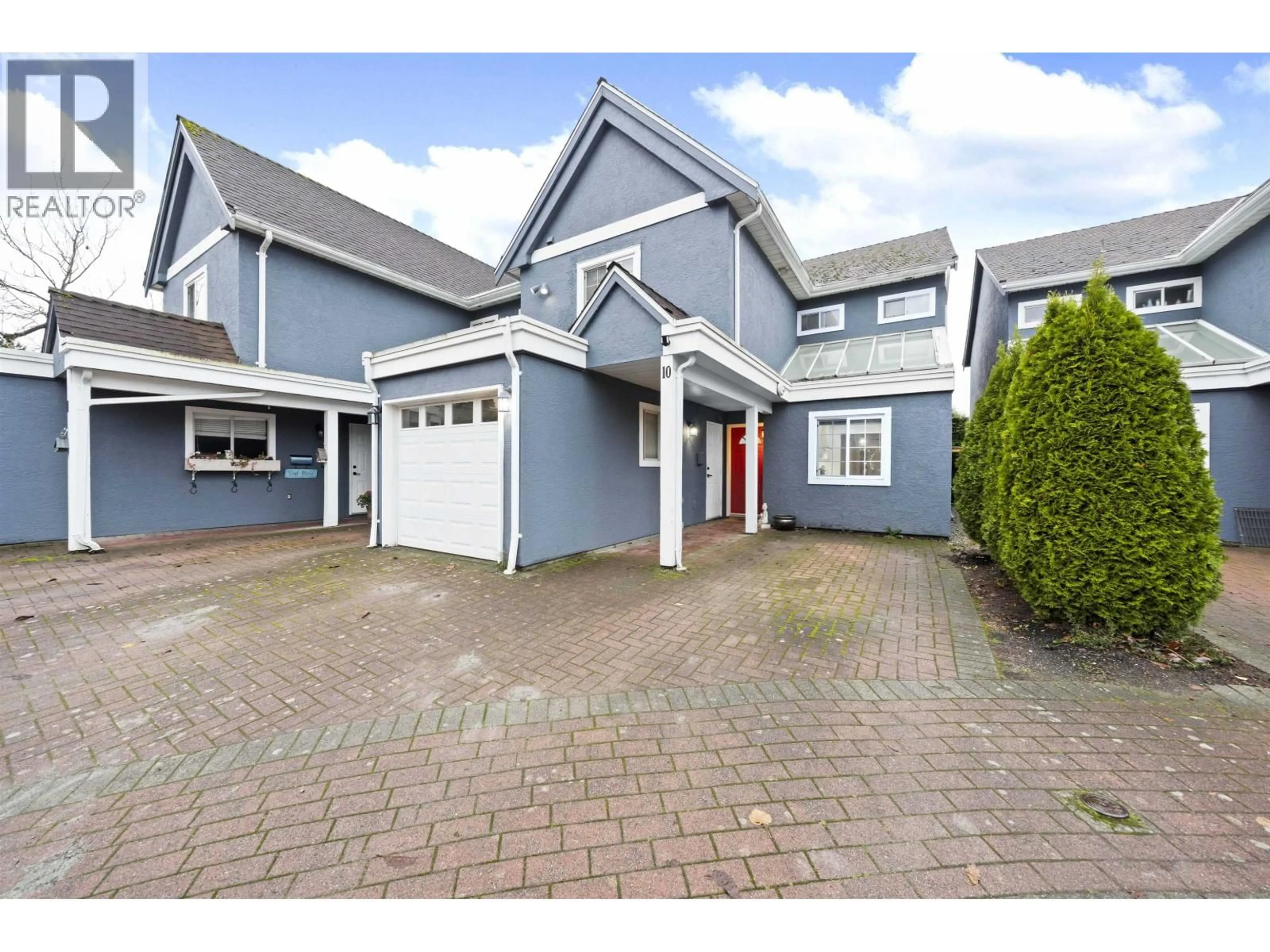 A pic from outside/outdoor area/front of a property/back of a property/a pic from drone, street for 10 - 4855 57 STREET, Delta British Columbia V4K3E7