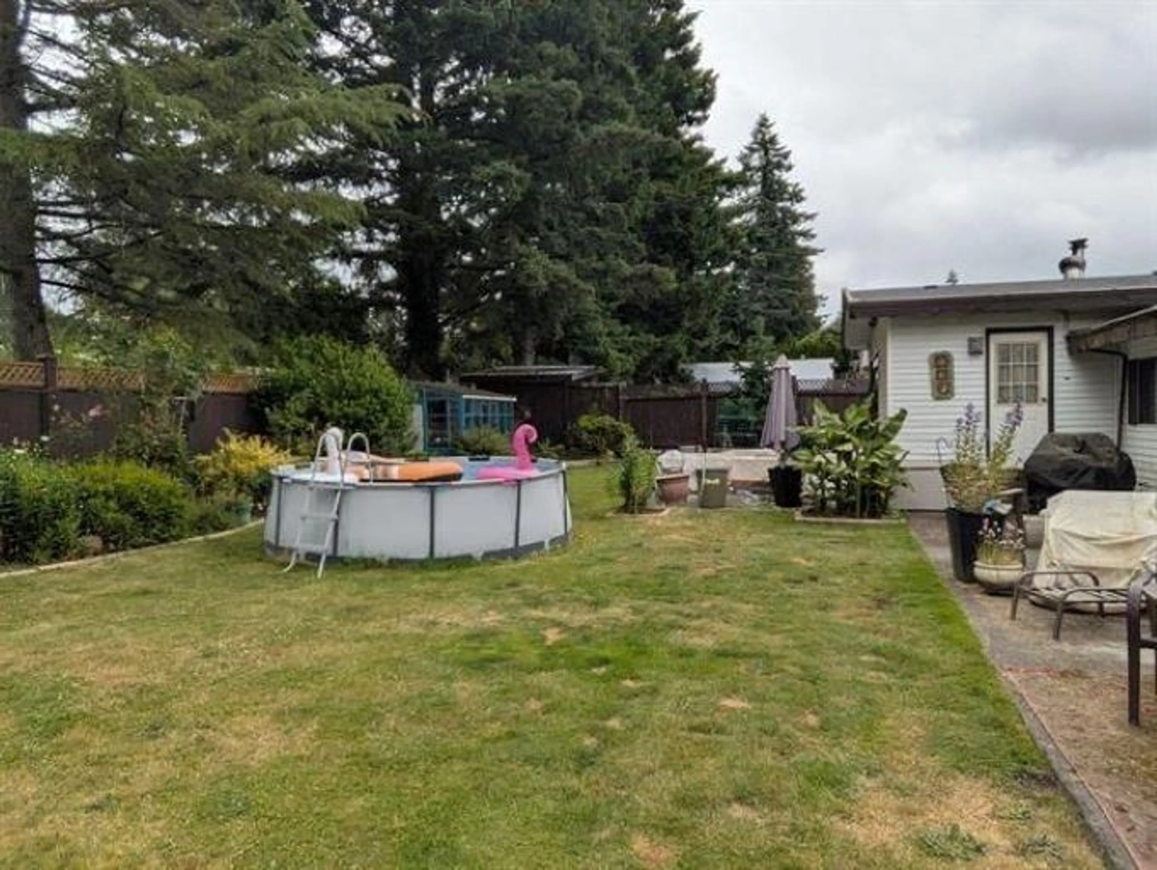 A pic from outside/outdoor area/front of a property/back of a property/a pic from drone, unknown for 26523 28B AVENUE, Langley British Columbia V4W3B1