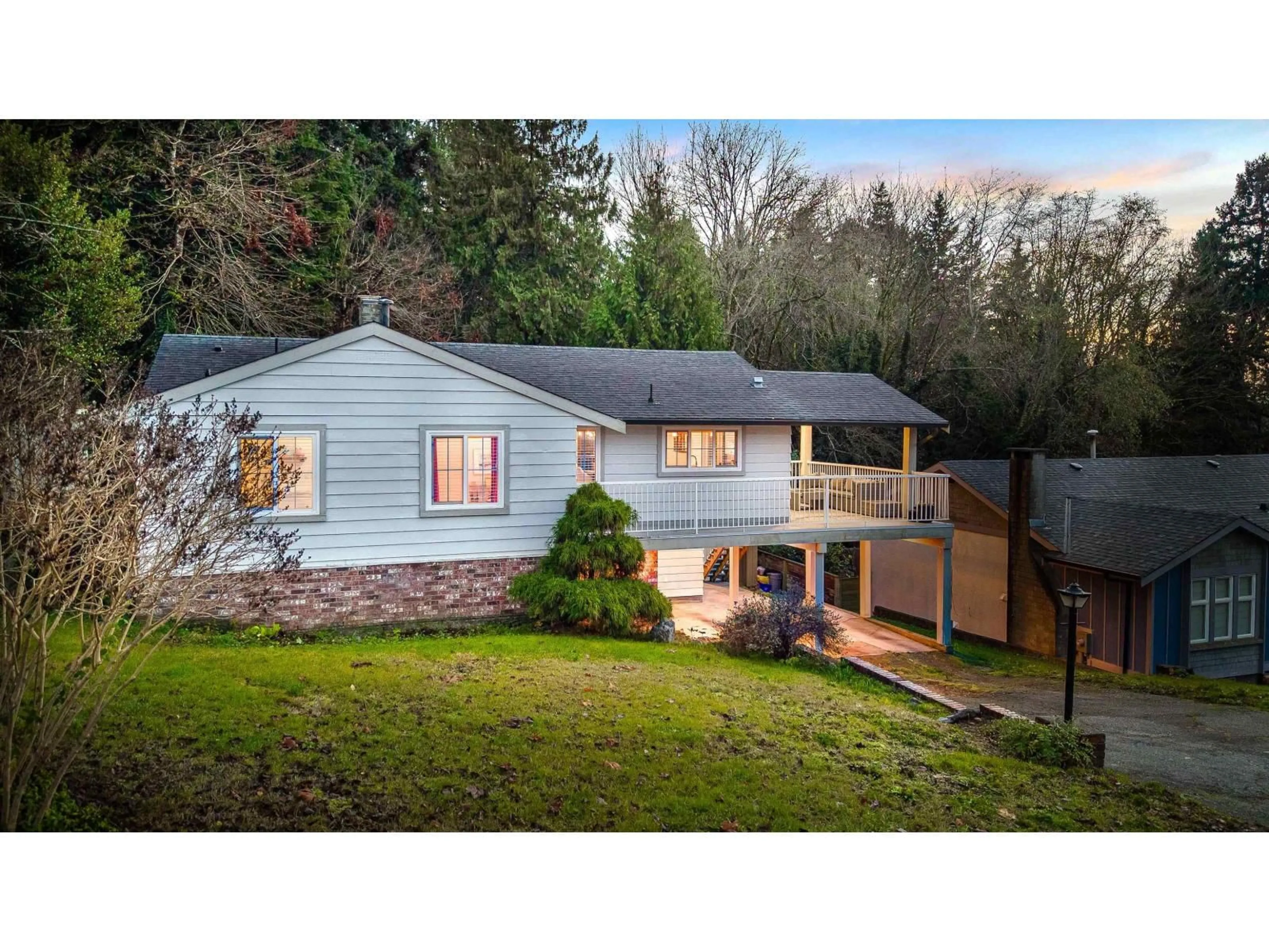 A pic from outside/outdoor area/front of a property/back of a property/a pic from drone, unknown for 7403 BARRYMORE DRIVE, Delta British Columbia V4C6X3