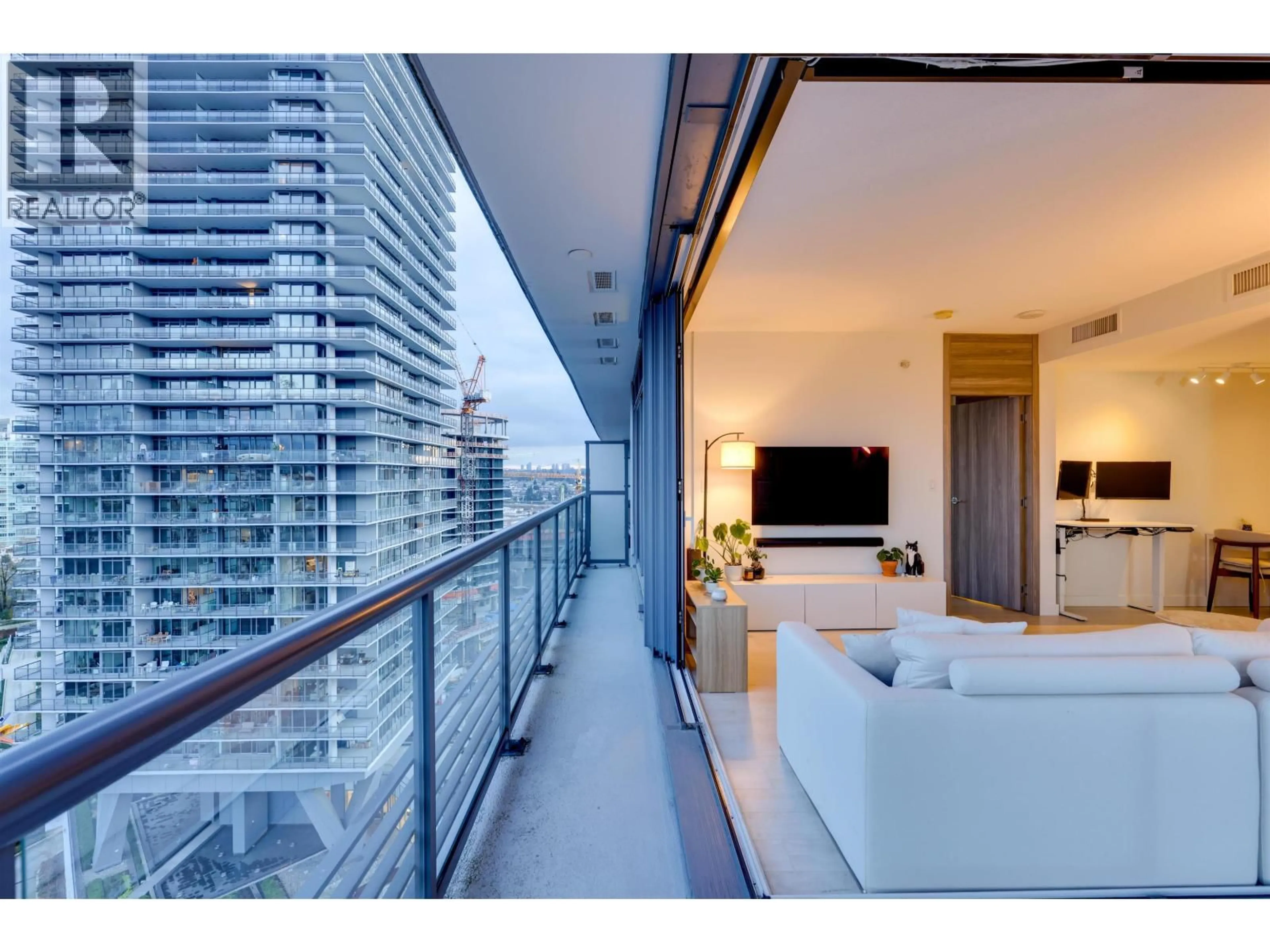 Unknown for 1206 - 4720 LOUGHEED HIGHWAY, Burnaby British Columbia V5C0M8