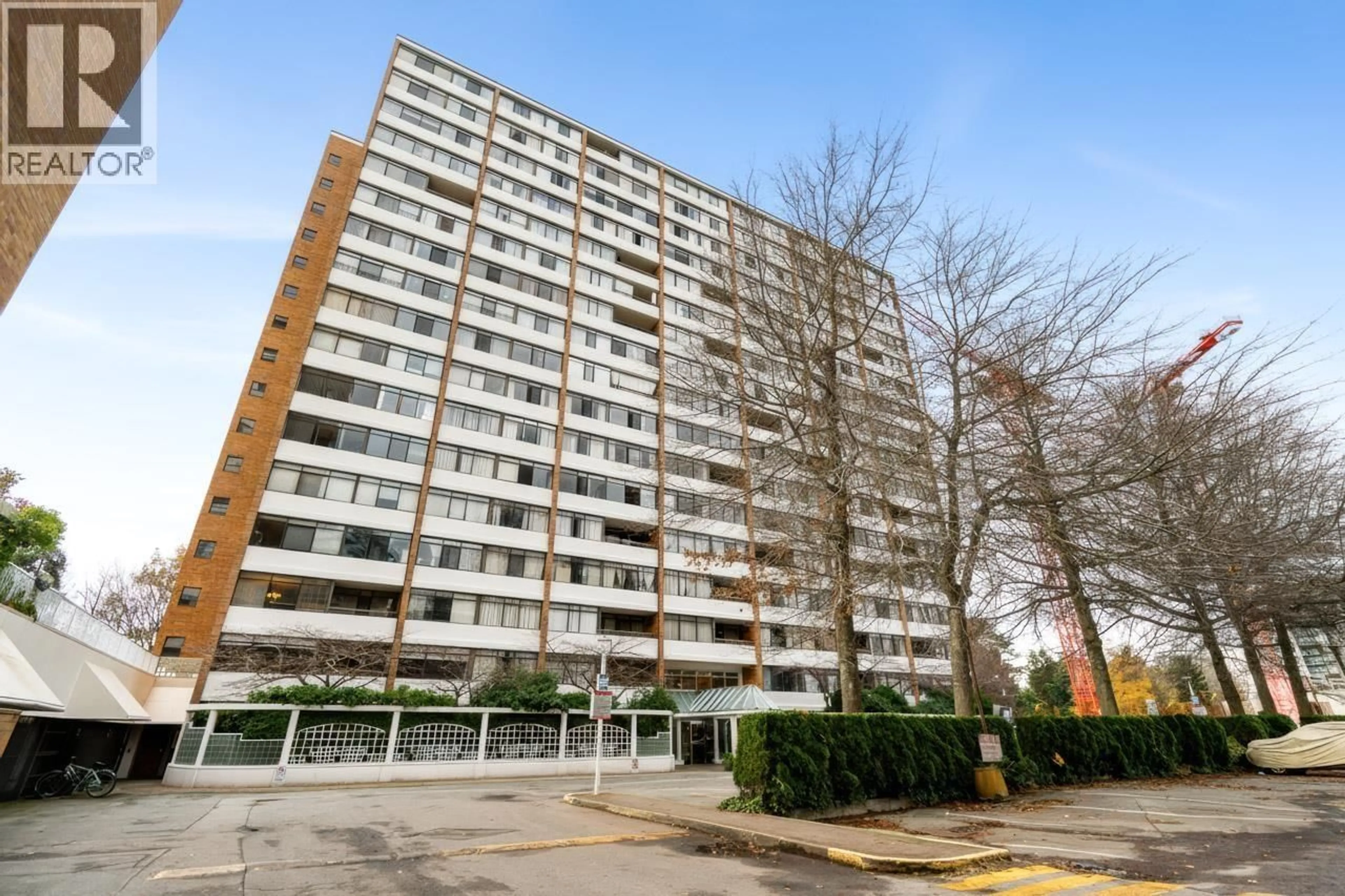 Unknown for 1001 - 6611 MINORU BOULEVARD, Richmond British Columbia V6Y1Y9