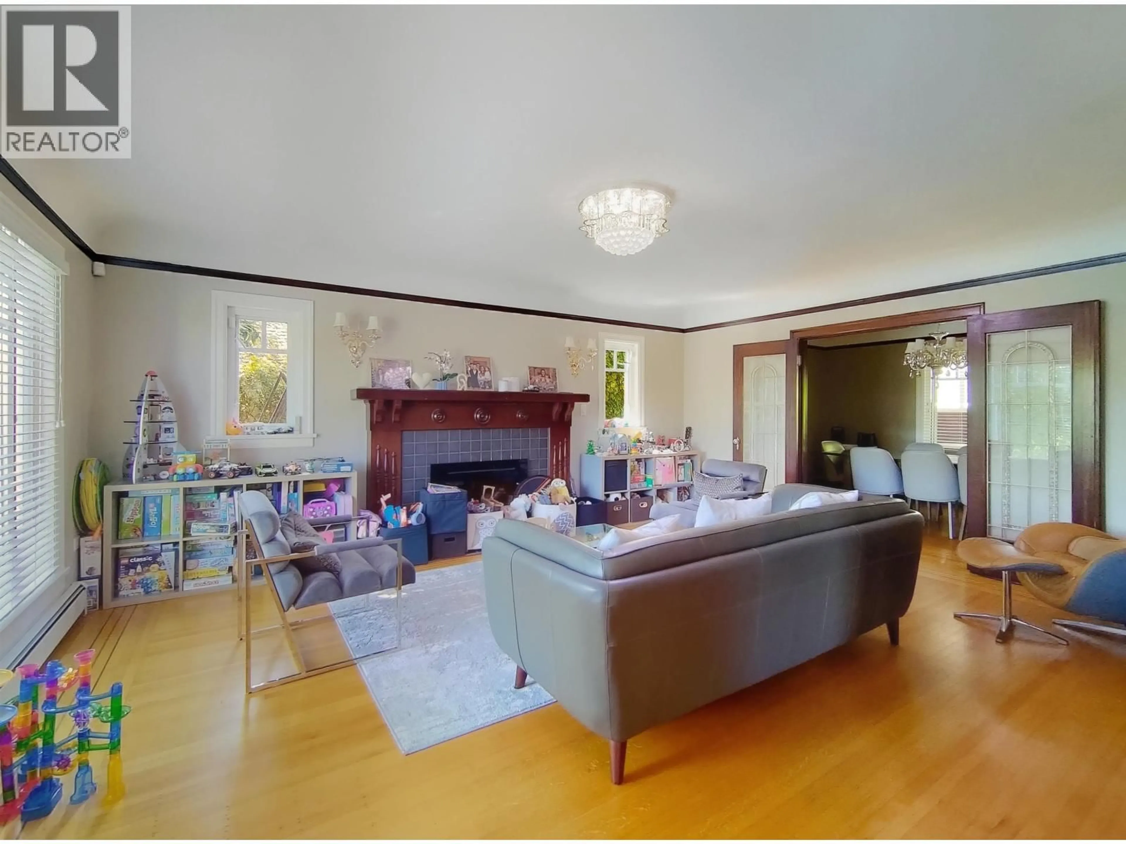 Living room with furniture, unknown for 3521 39TH AVENUE, Vancouver British Columbia V6N3A4