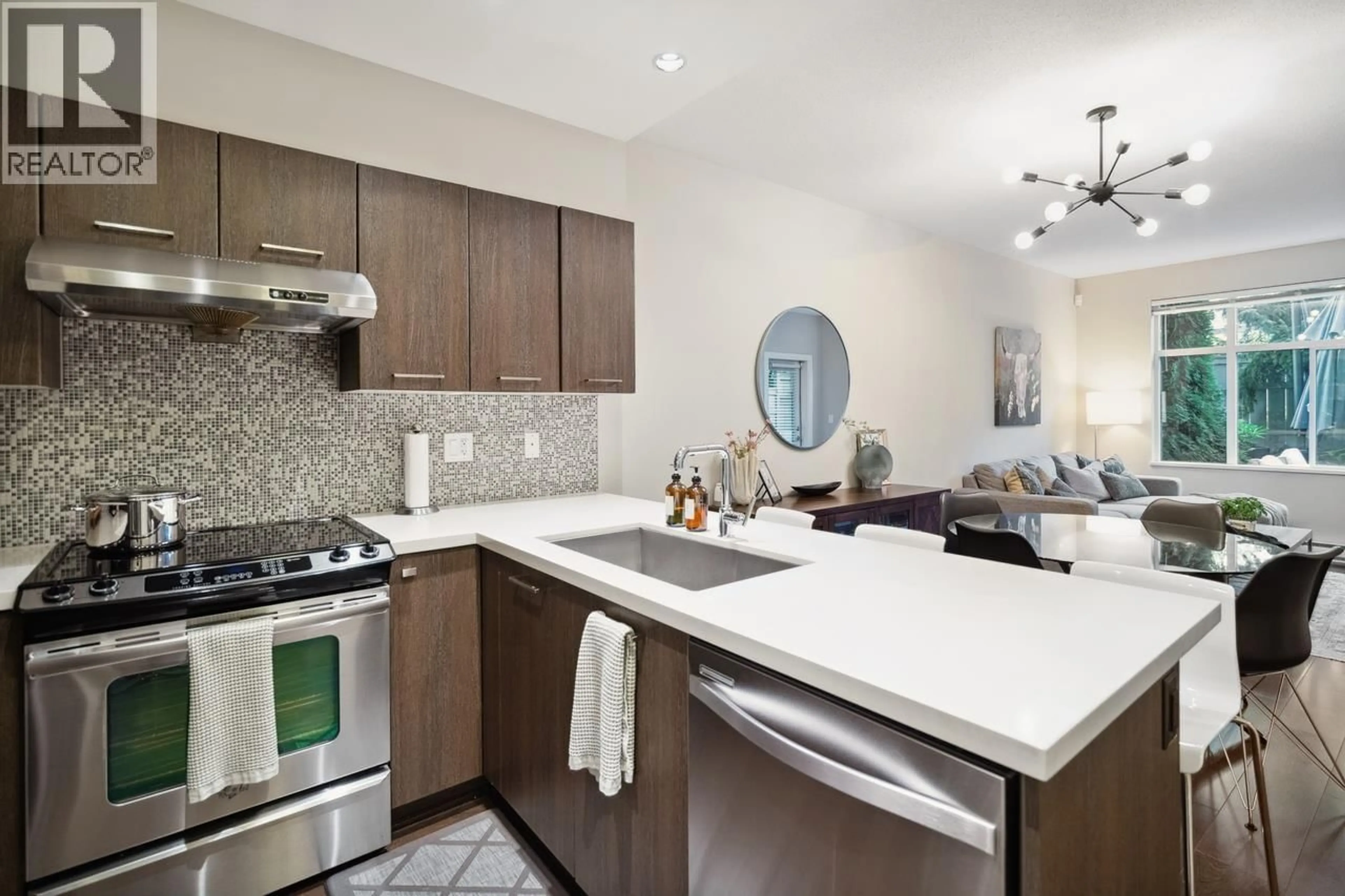 Open concept kitchen, ceramic/tile floor for 1109 - 963 CHARLAND AVENUE, Coquitlam British Columbia V3K0E2
