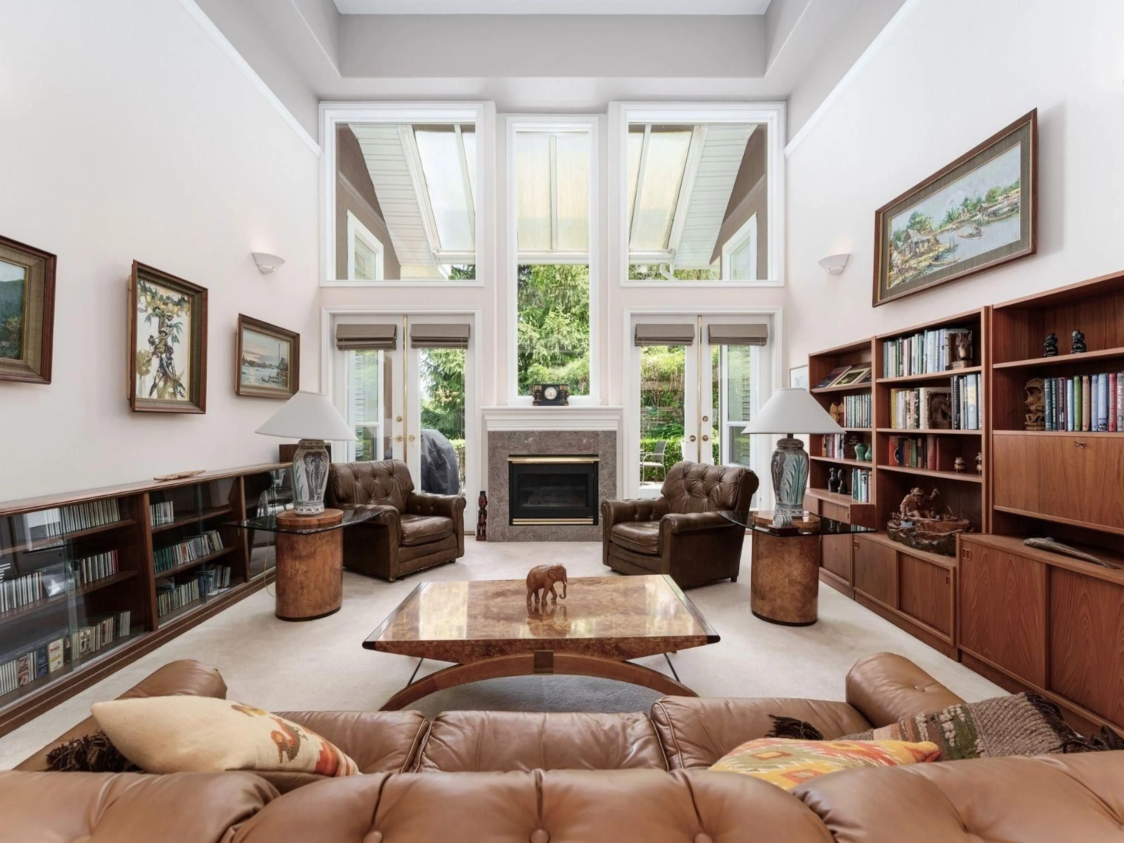 Living room with furniture, unknown for 3412 CANTERBURY DRIVE, Surrey British Columbia V3Z0G8