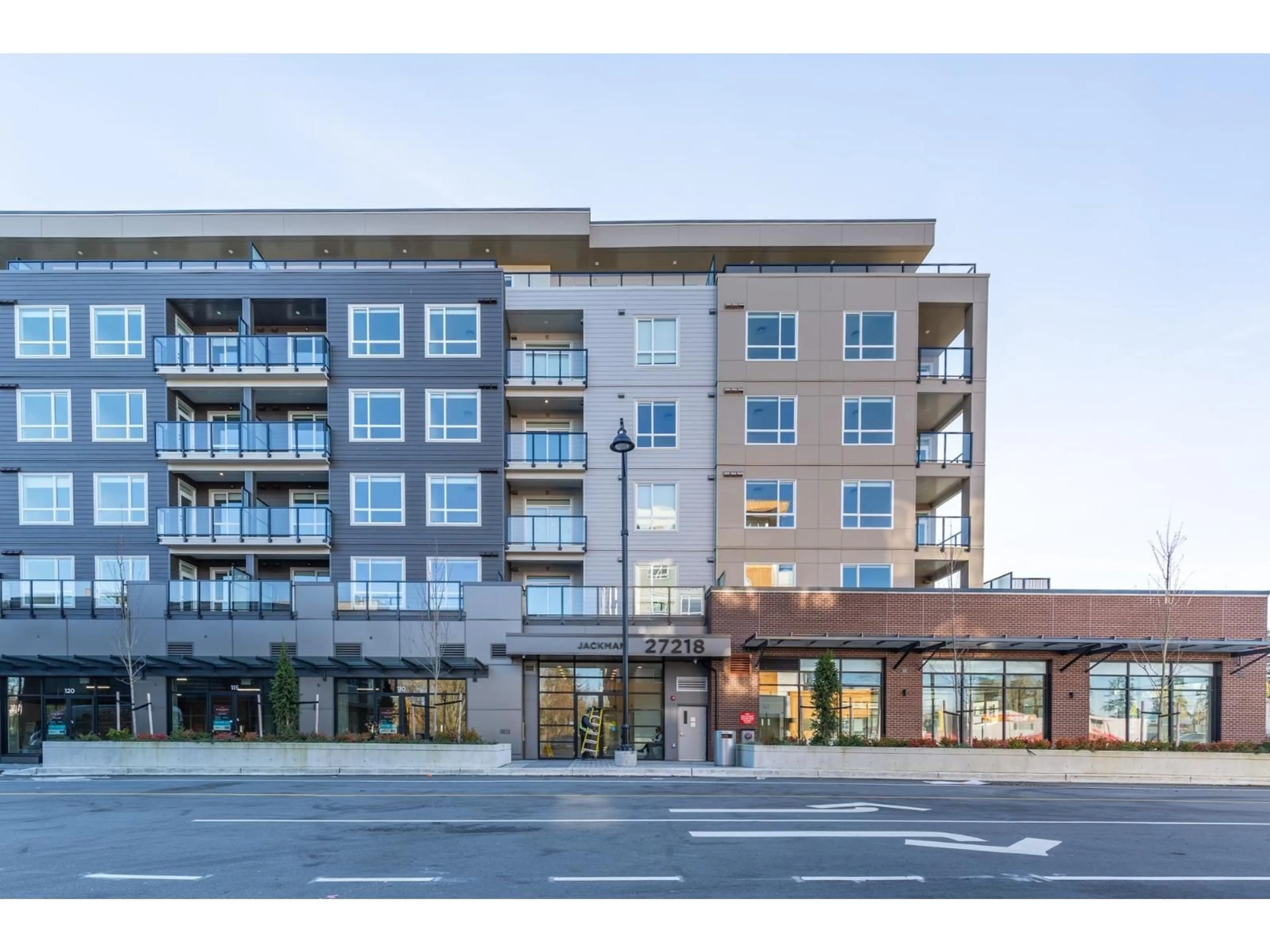 Unknown for 207 - 27218 ALDERGROVE TOWN CENTER DRIVE, Langley British Columbia V4W0E4